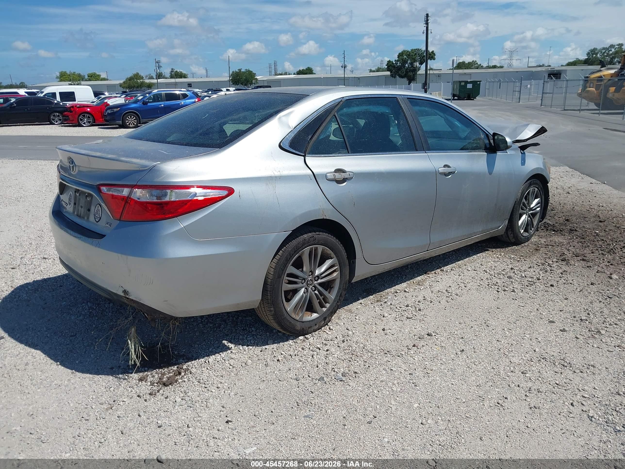 2015 Toyota Camry Se Silver vin: 4T1BF1FK4FU092216
