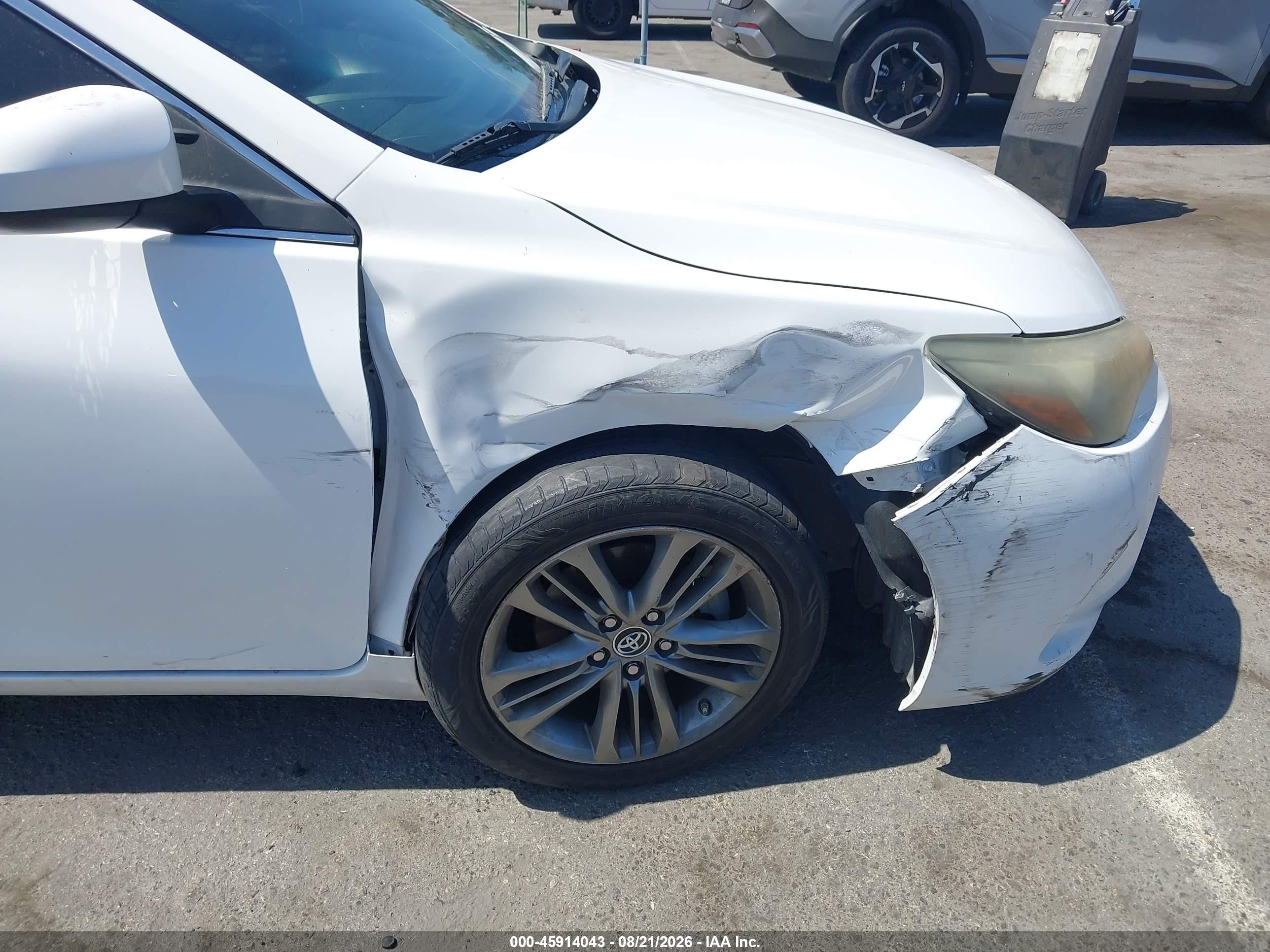 2015 Toyota Camry Se Белый vin: 4T1BF1FK4FU094905