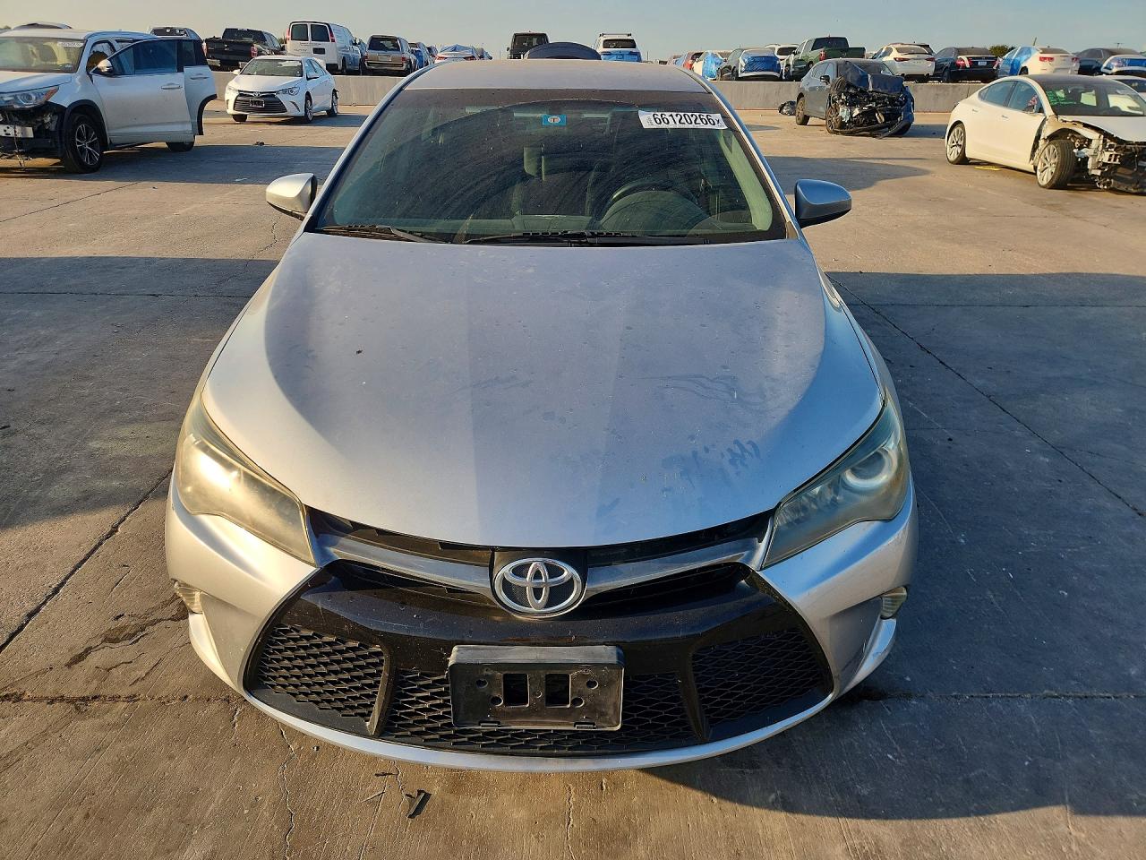 2015 Toyota Camry Se Silver vin: 4T1BF1FK4FU099747