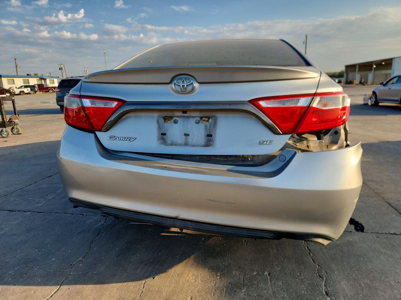 2015 Toyota Camry Se Silver vin: 4T1BF1FK4FU099747