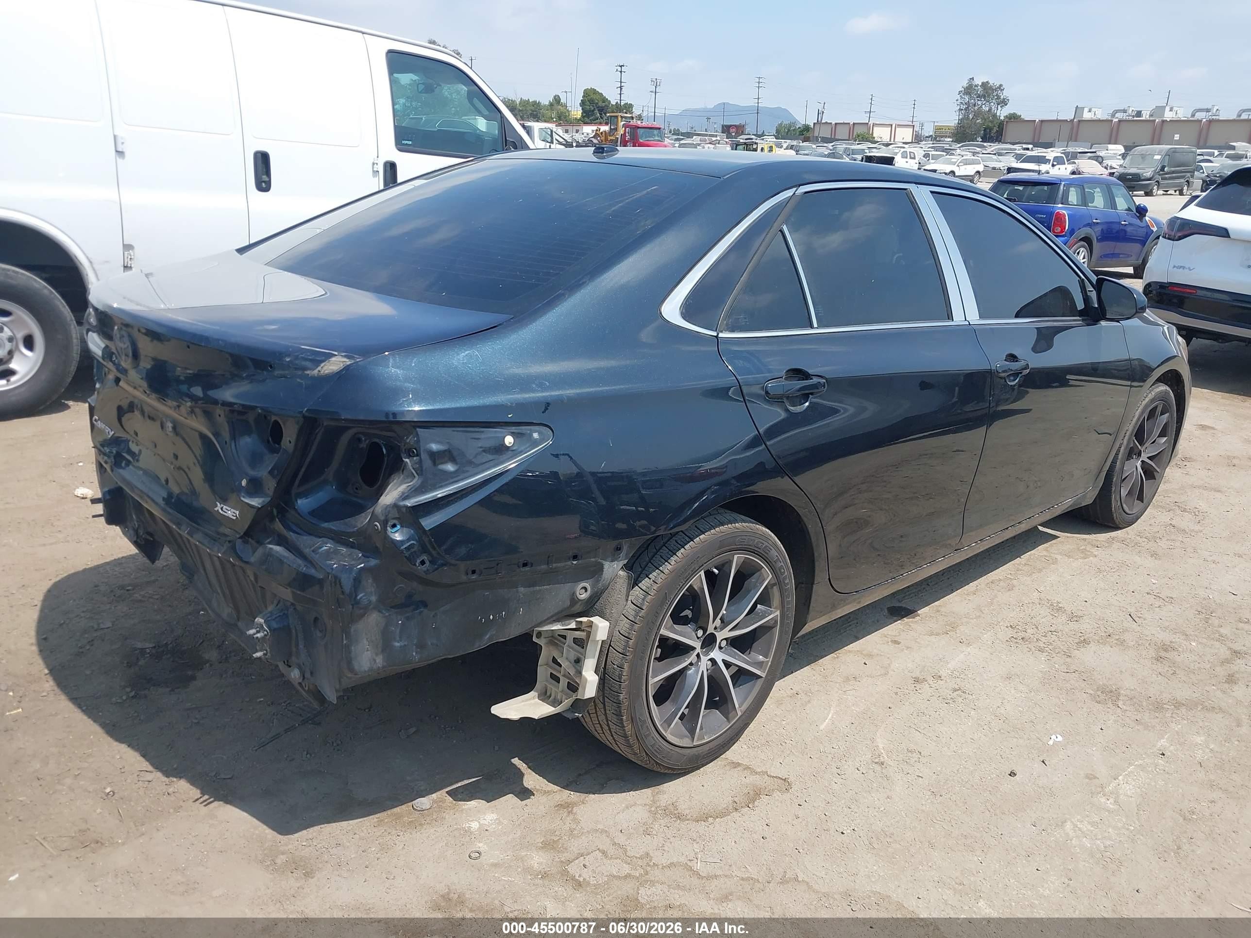 2015 Toyota Camry Xse Dark Blue vin: 4T1BF1FK4FU104378