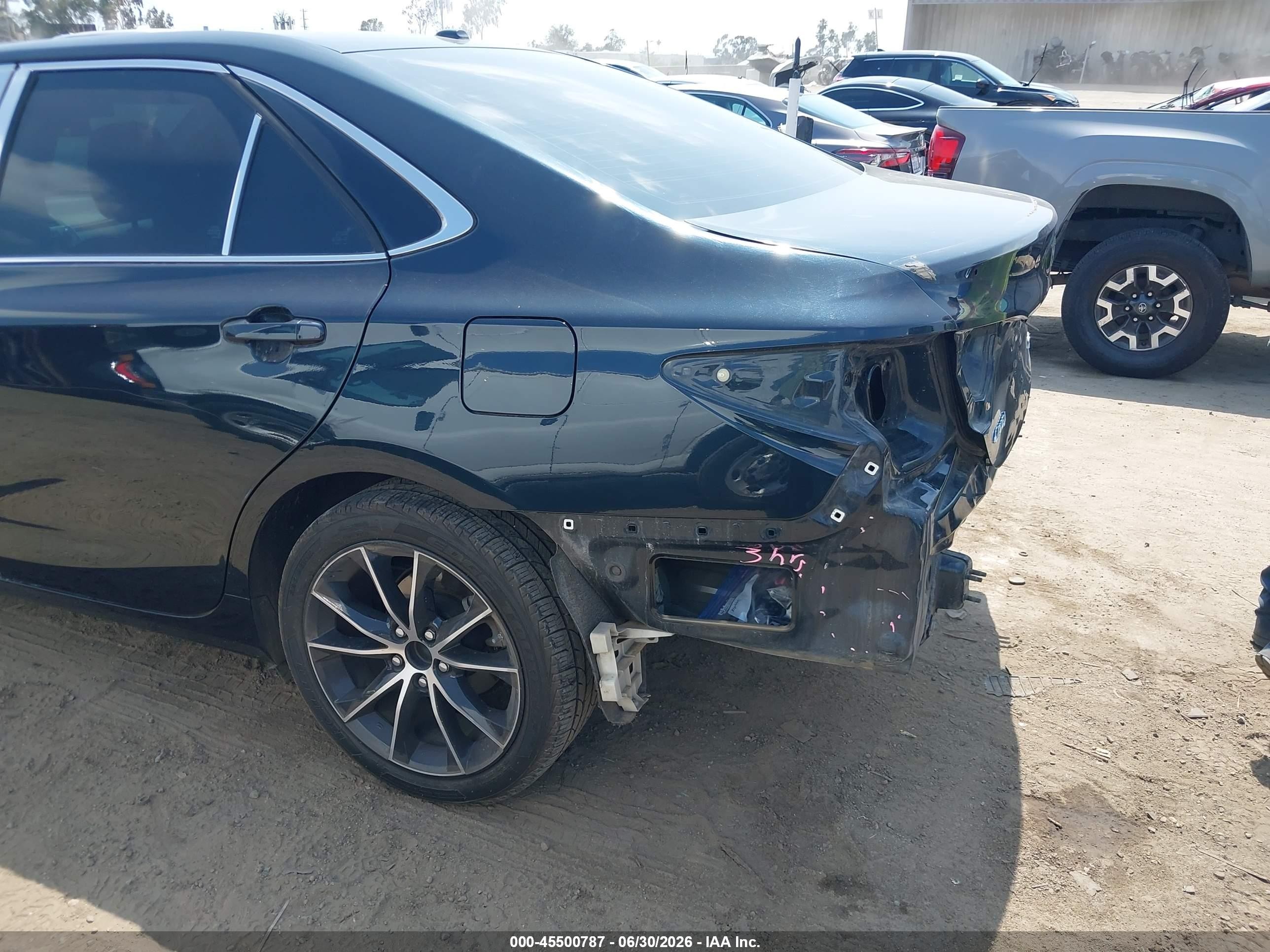 2015 Toyota Camry Xse Dark Blue vin: 4T1BF1FK4FU104378