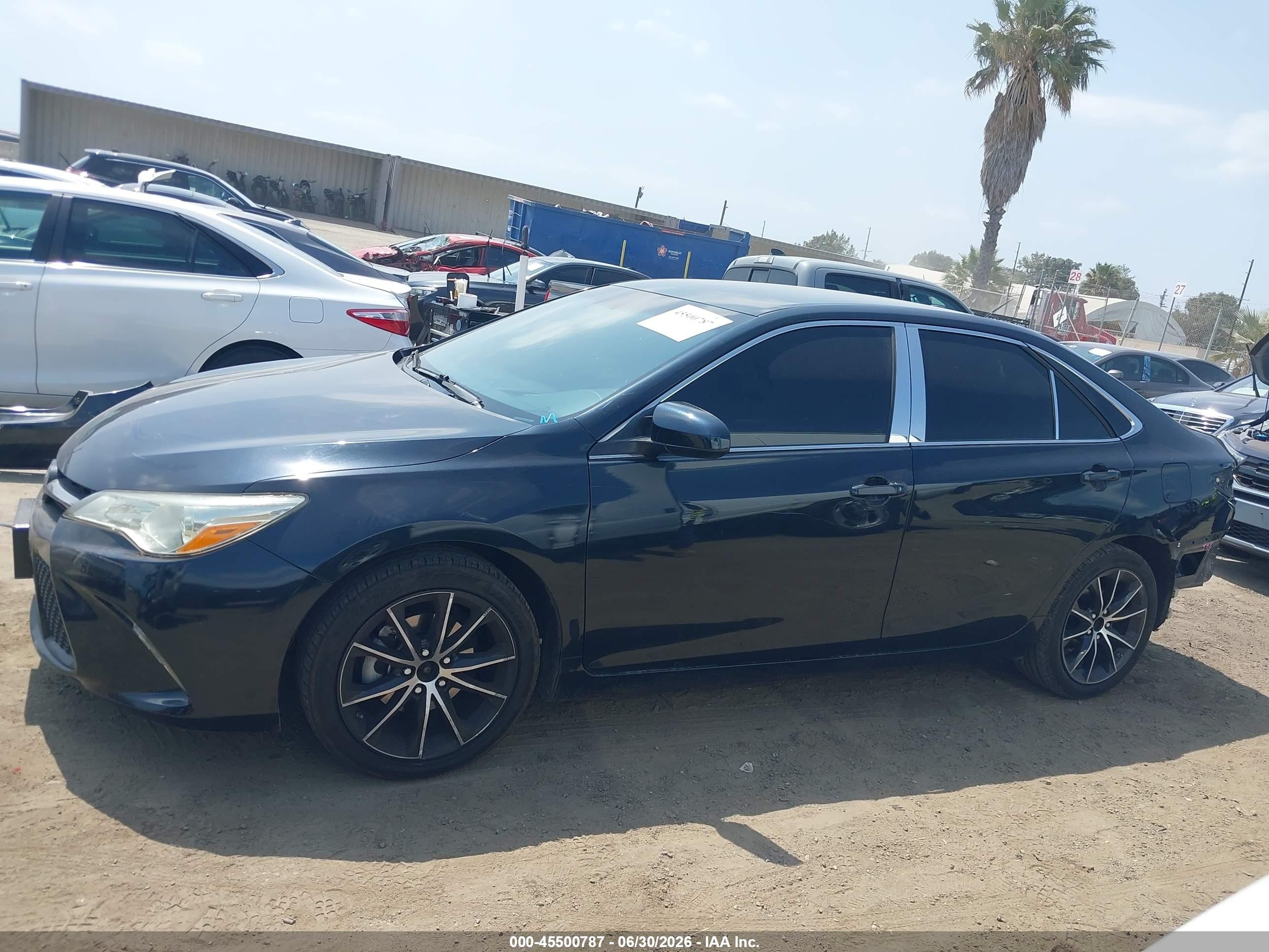 2015 Toyota Camry Xse Dark Blue vin: 4T1BF1FK4FU104378