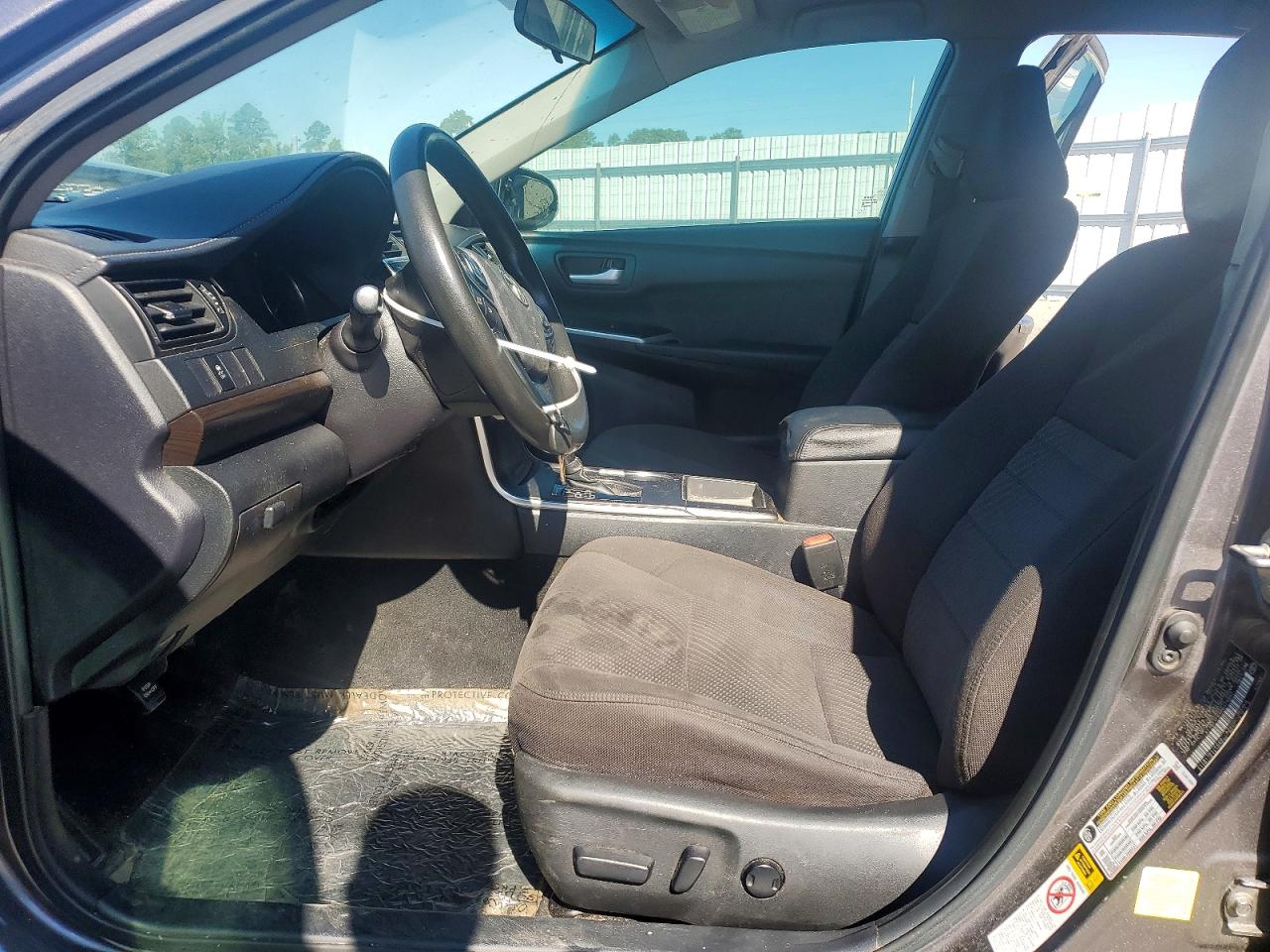 2015 Toyota Camry Le Gray vin: 4T1BF1FK4FU479882
