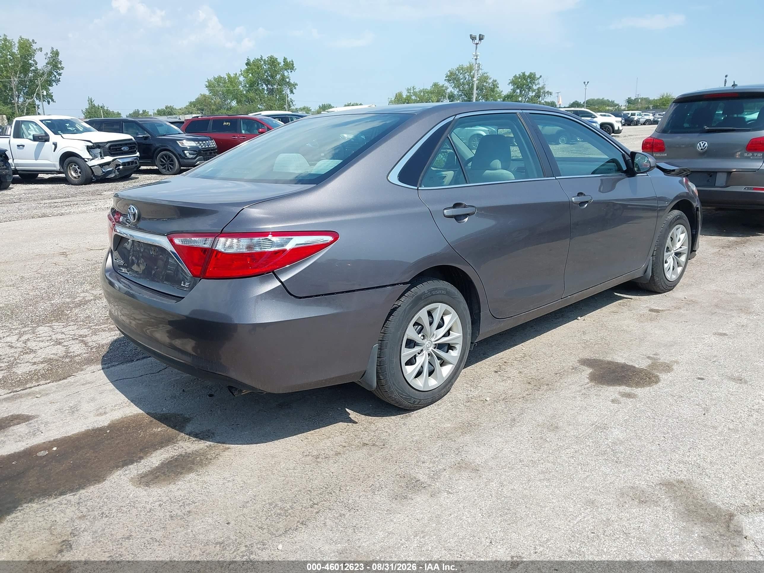2015 Toyota Camry Le Коричневый vin: 4T1BF1FK4FU482233