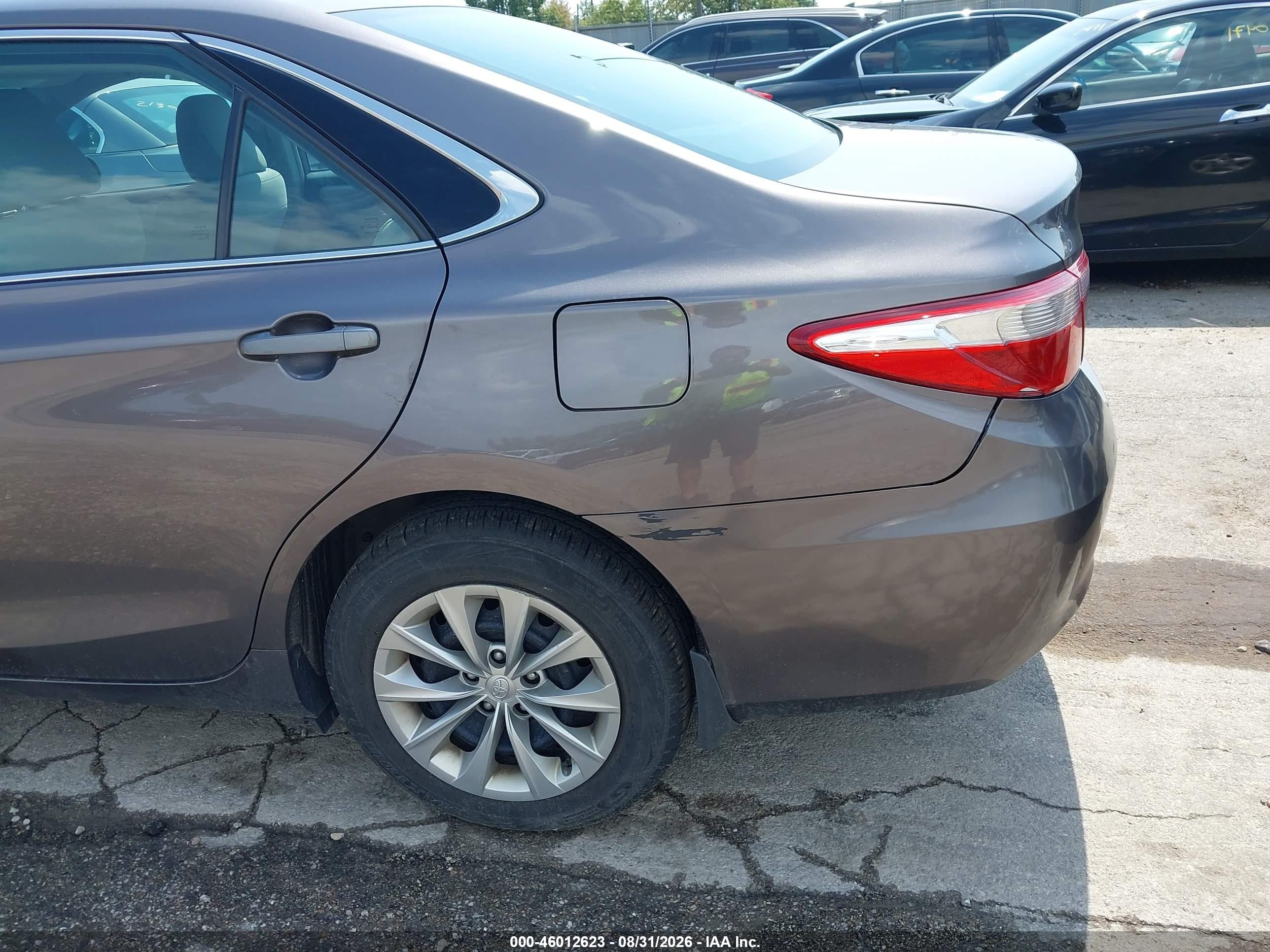 2015 Toyota Camry Le Коричневый vin: 4T1BF1FK4FU482233