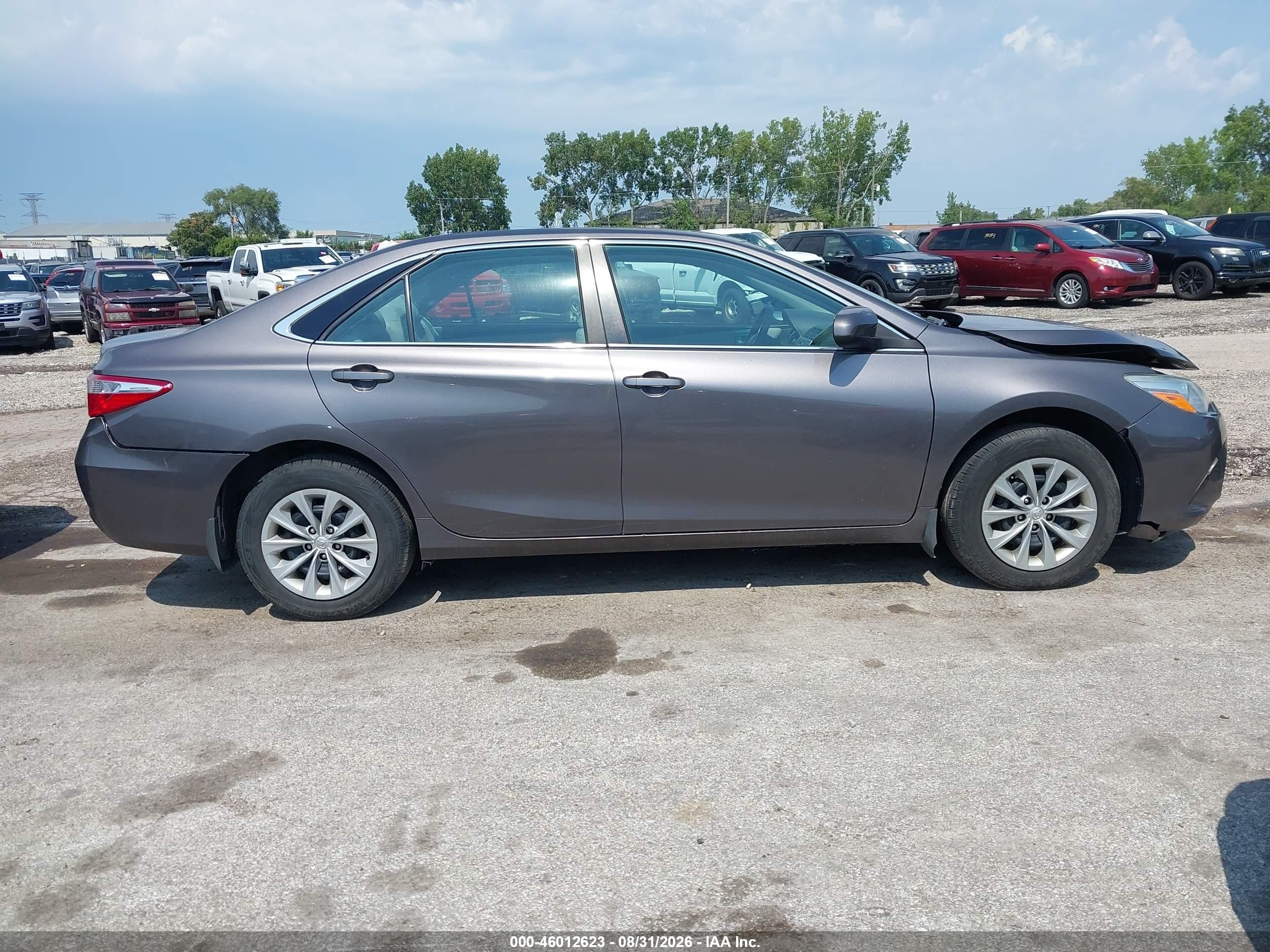 2015 Toyota Camry Le Коричневый vin: 4T1BF1FK4FU482233