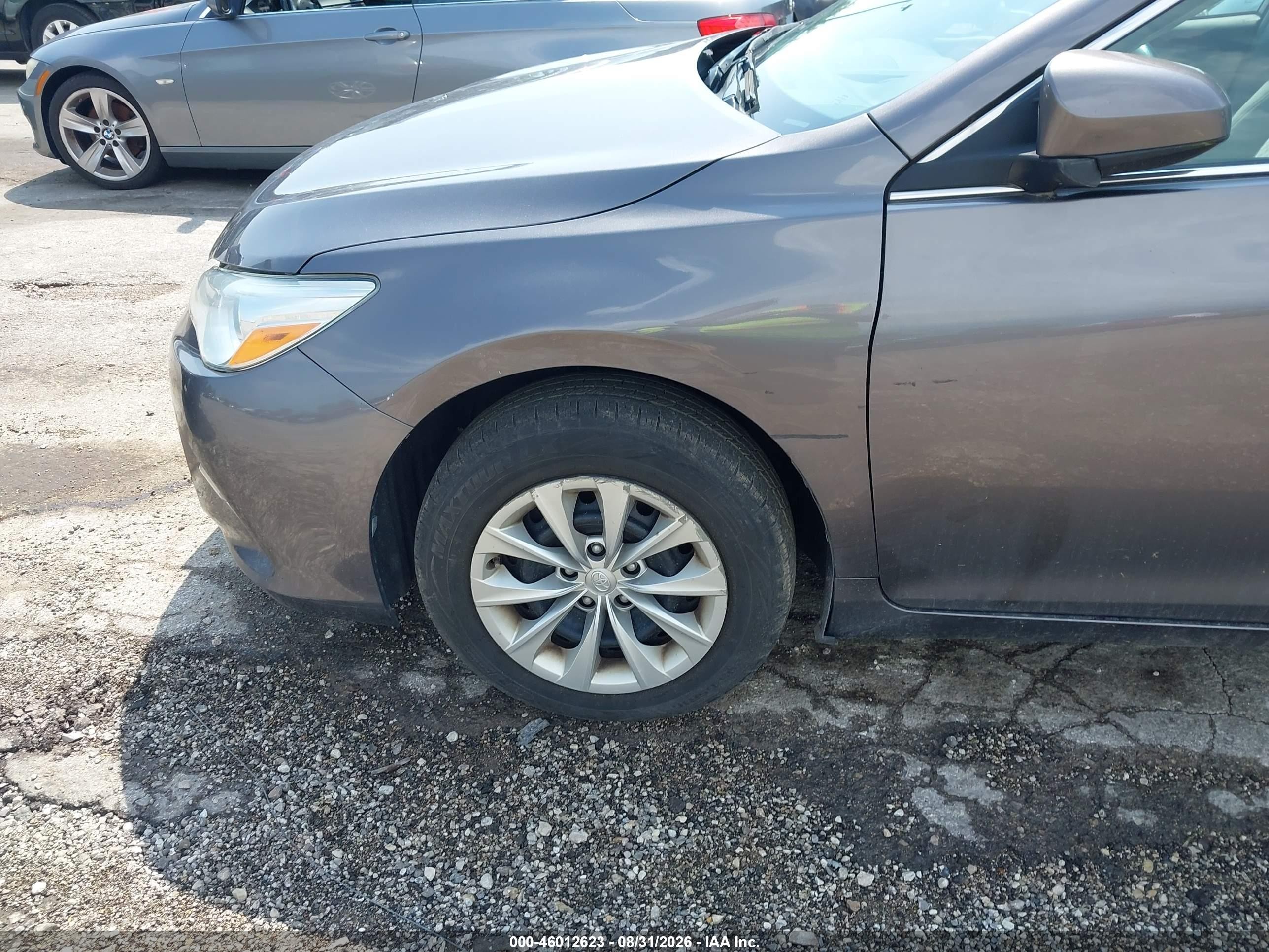 2015 Toyota Camry Le Коричневый vin: 4T1BF1FK4FU482233
