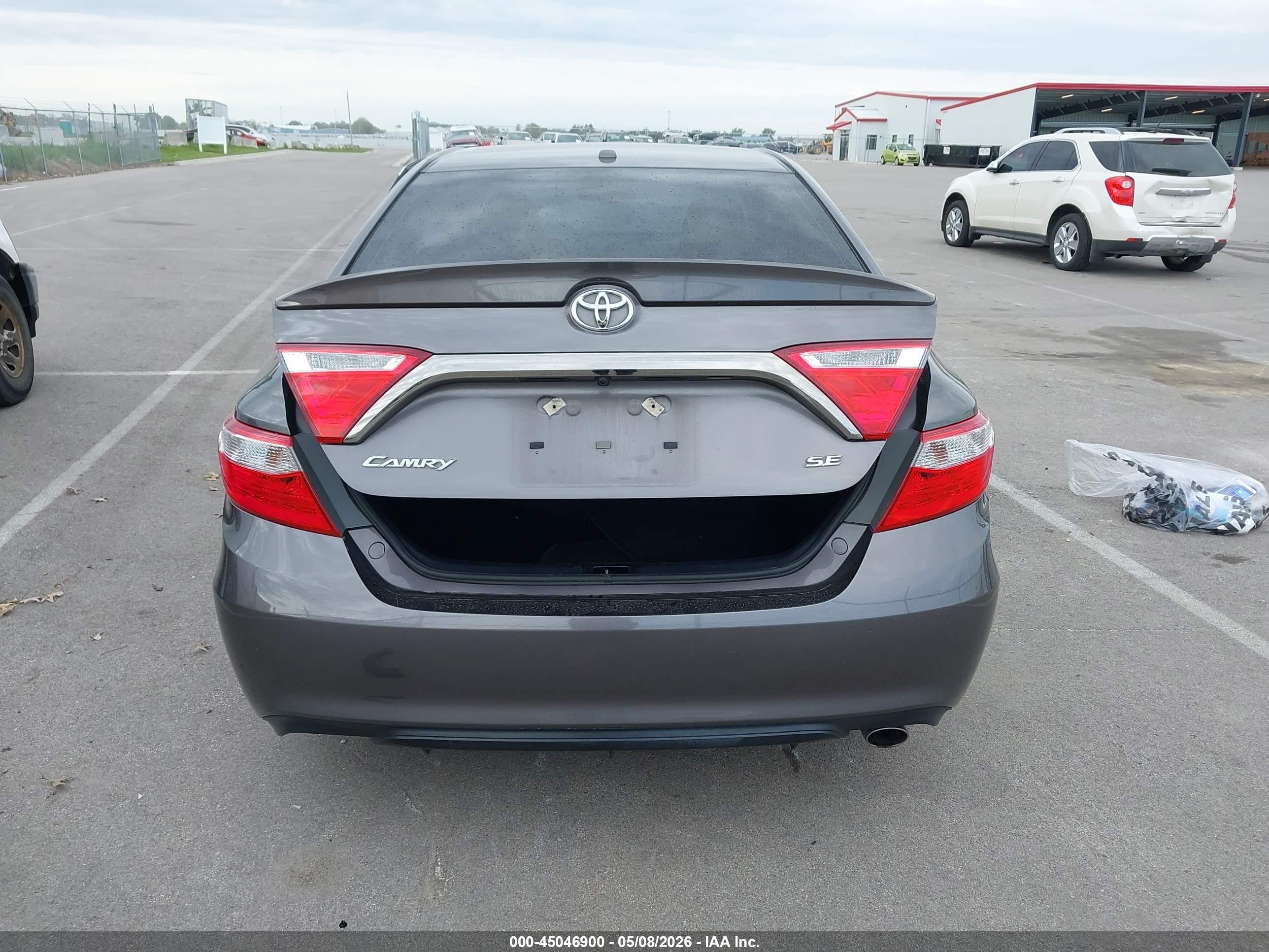 2015 Toyota Camry Se Gray vin: 4T1BF1FK4FU482569