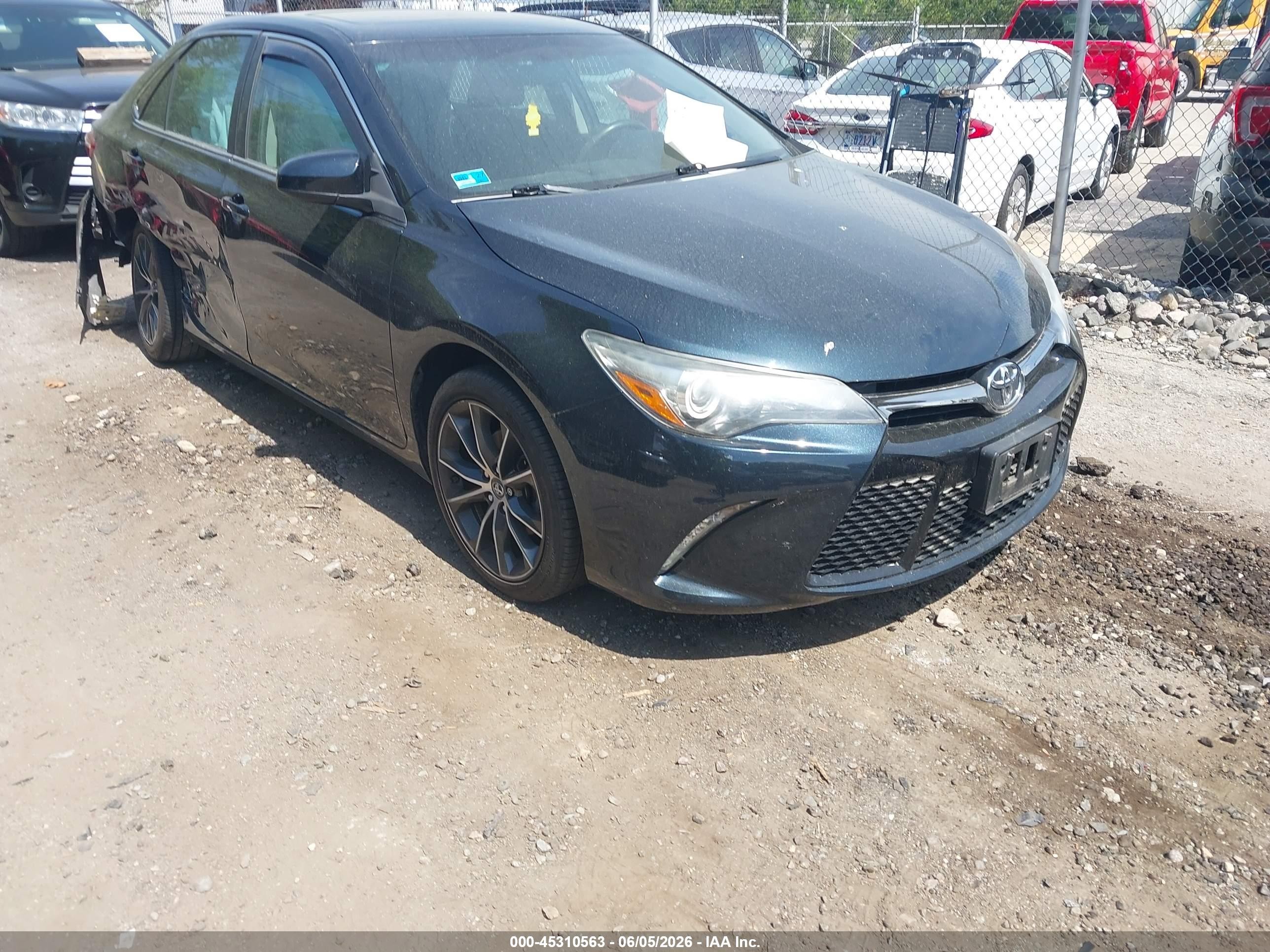 2015 Toyota Camry Xse Синий vin: 4T1BF1FK4FU490073
