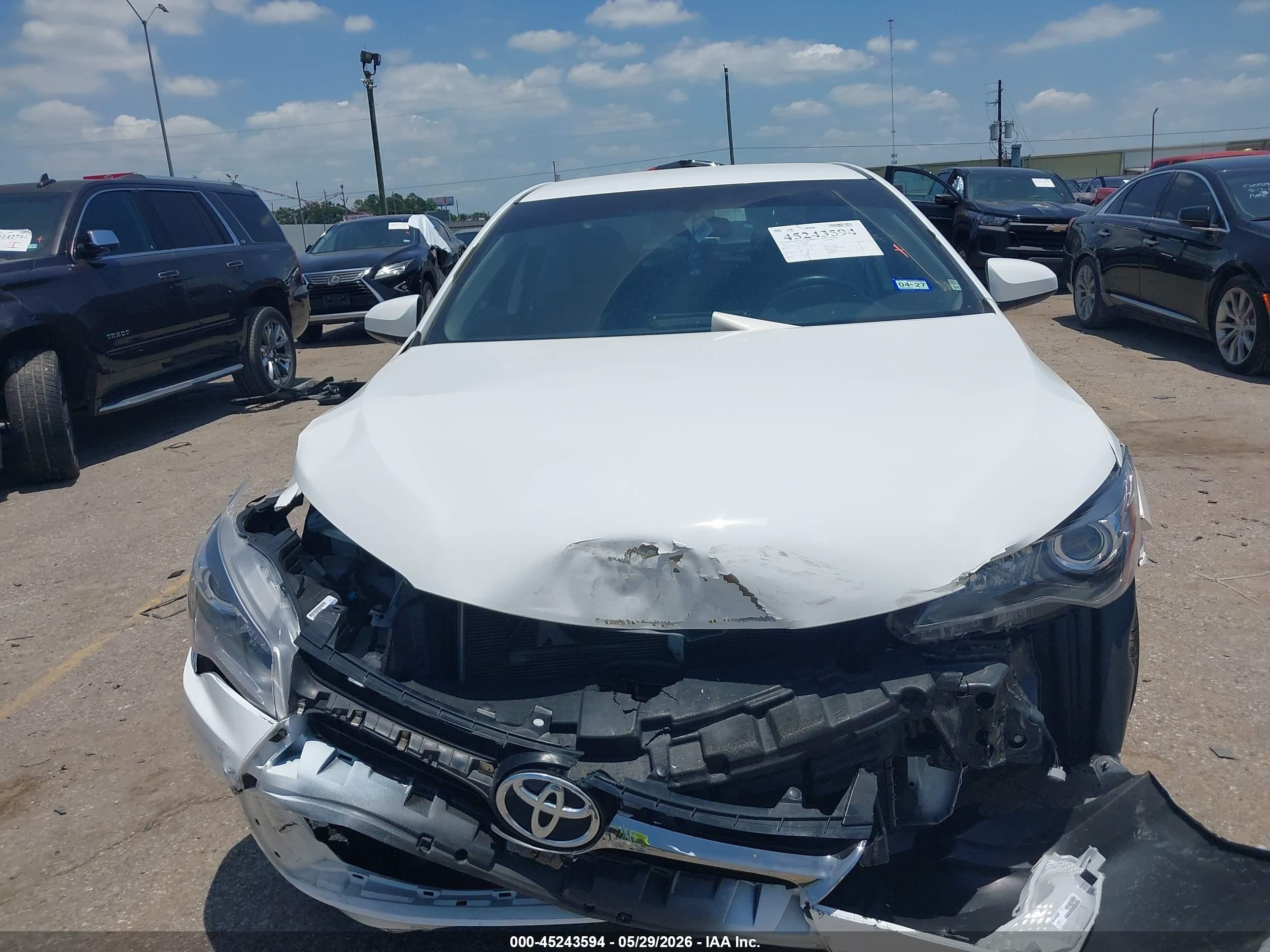 2015 Toyota Camry Se White vin: 4T1BF1FK4FU493619