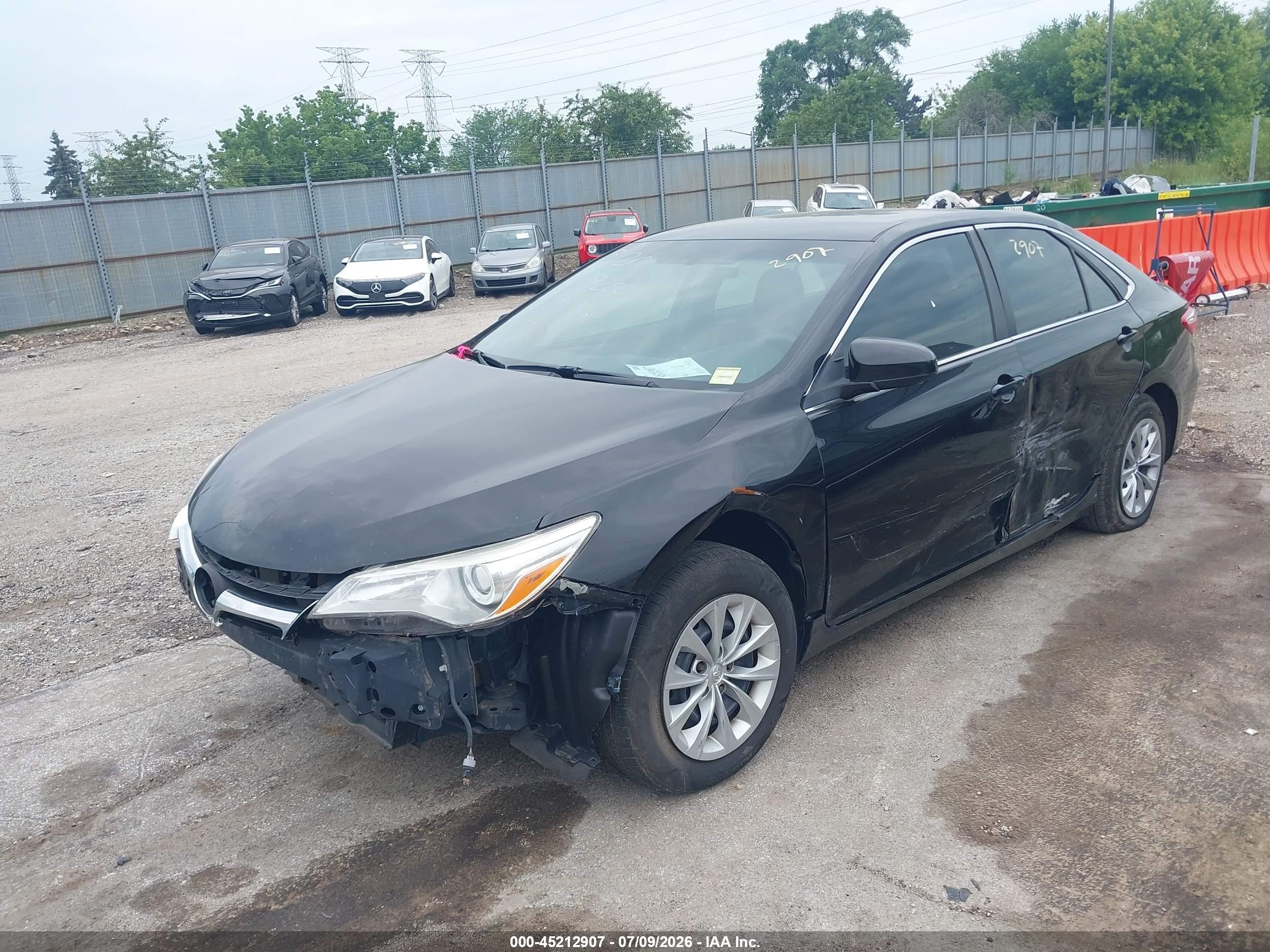 2015 Toyota Camry Le Black vin: 4T1BF1FK4FU878260