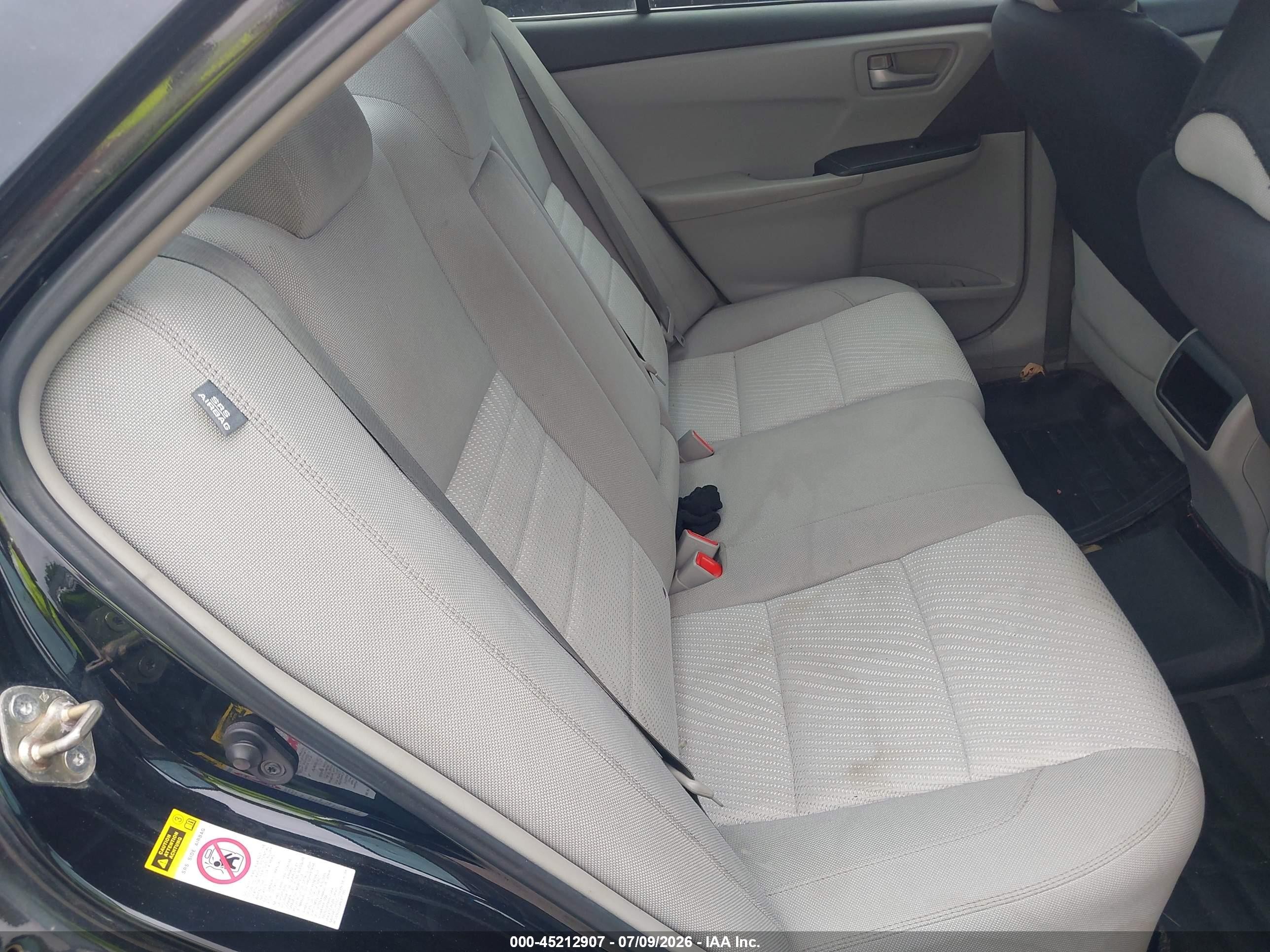 2015 Toyota Camry Le Black vin: 4T1BF1FK4FU878260