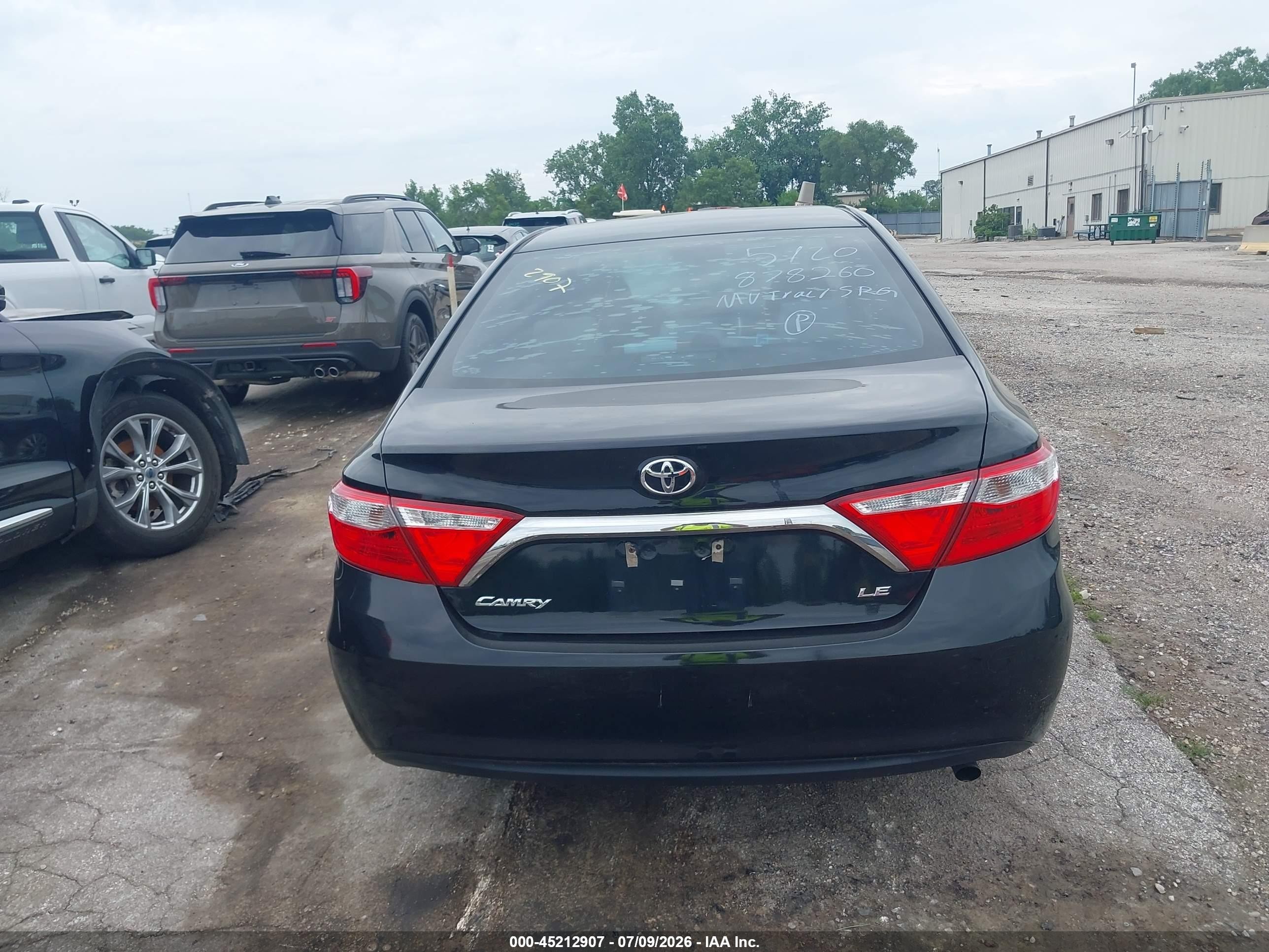 2015 Toyota Camry Le Black vin: 4T1BF1FK4FU878260