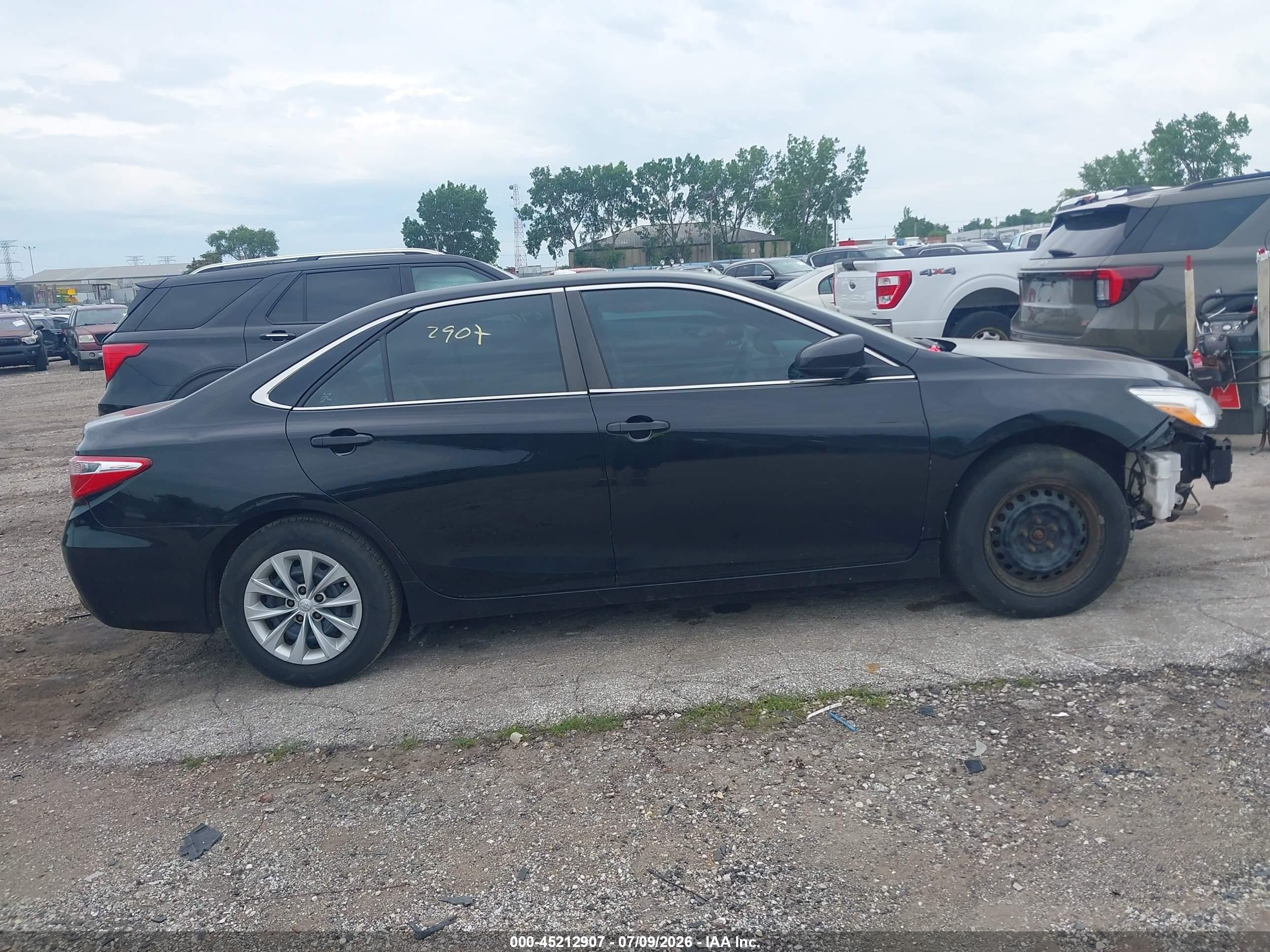 2015 Toyota Camry Le Black vin: 4T1BF1FK4FU878260