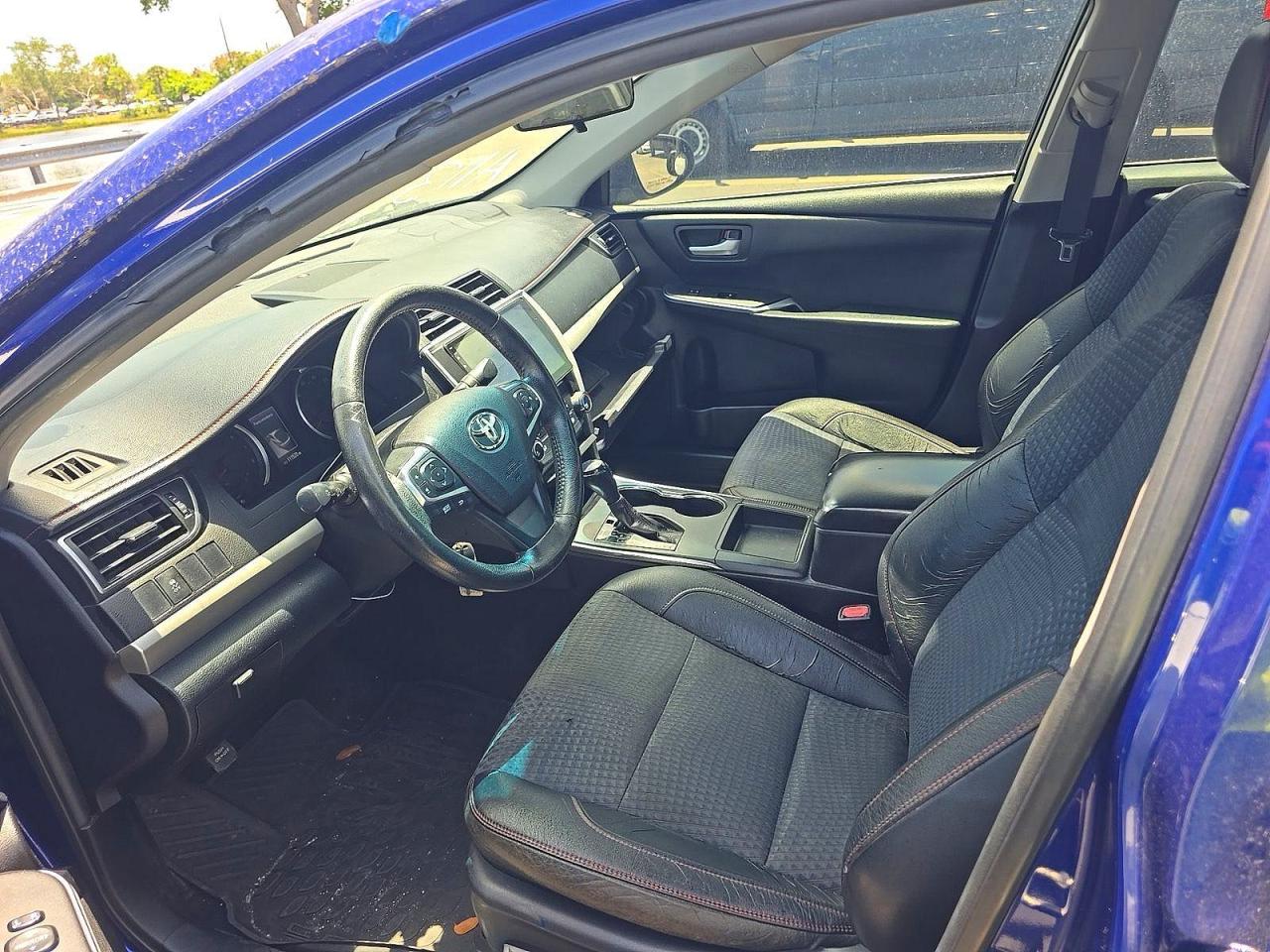 2015 Toyota Camry Se Blue vin: 4T1BF1FK4FU894152