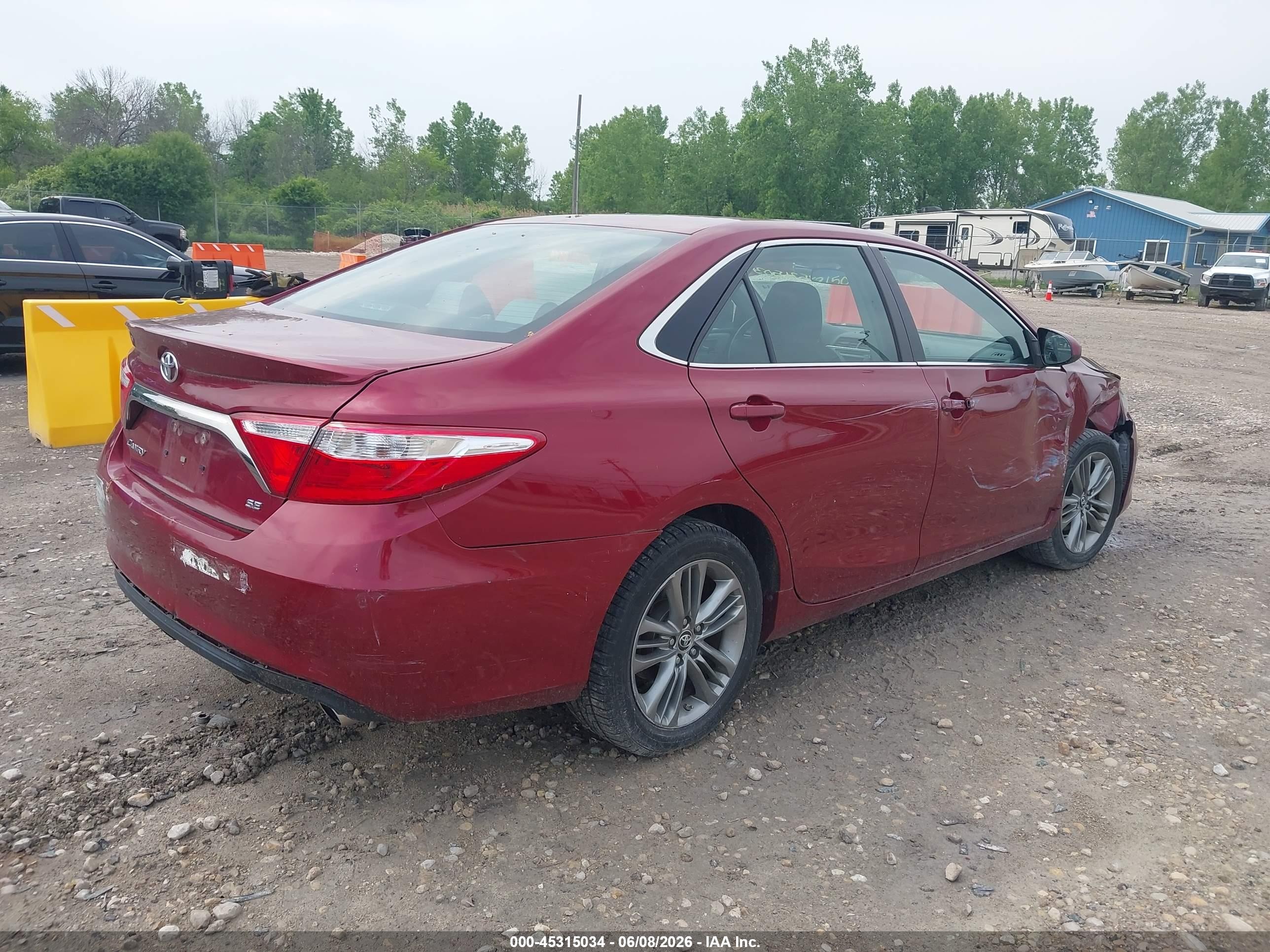 2015 Toyota Camry Se Красный vin: 4T1BF1FK4FU896578