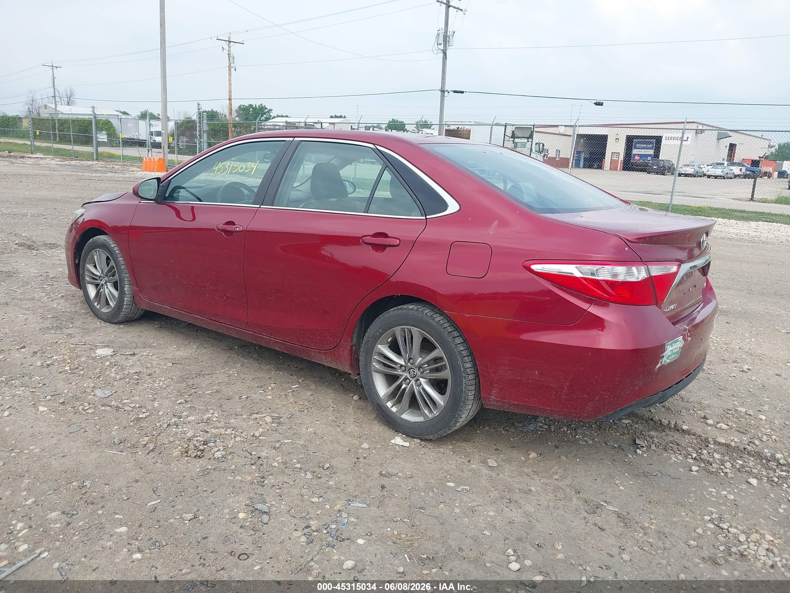 2015 Toyota Camry Se Красный vin: 4T1BF1FK4FU896578