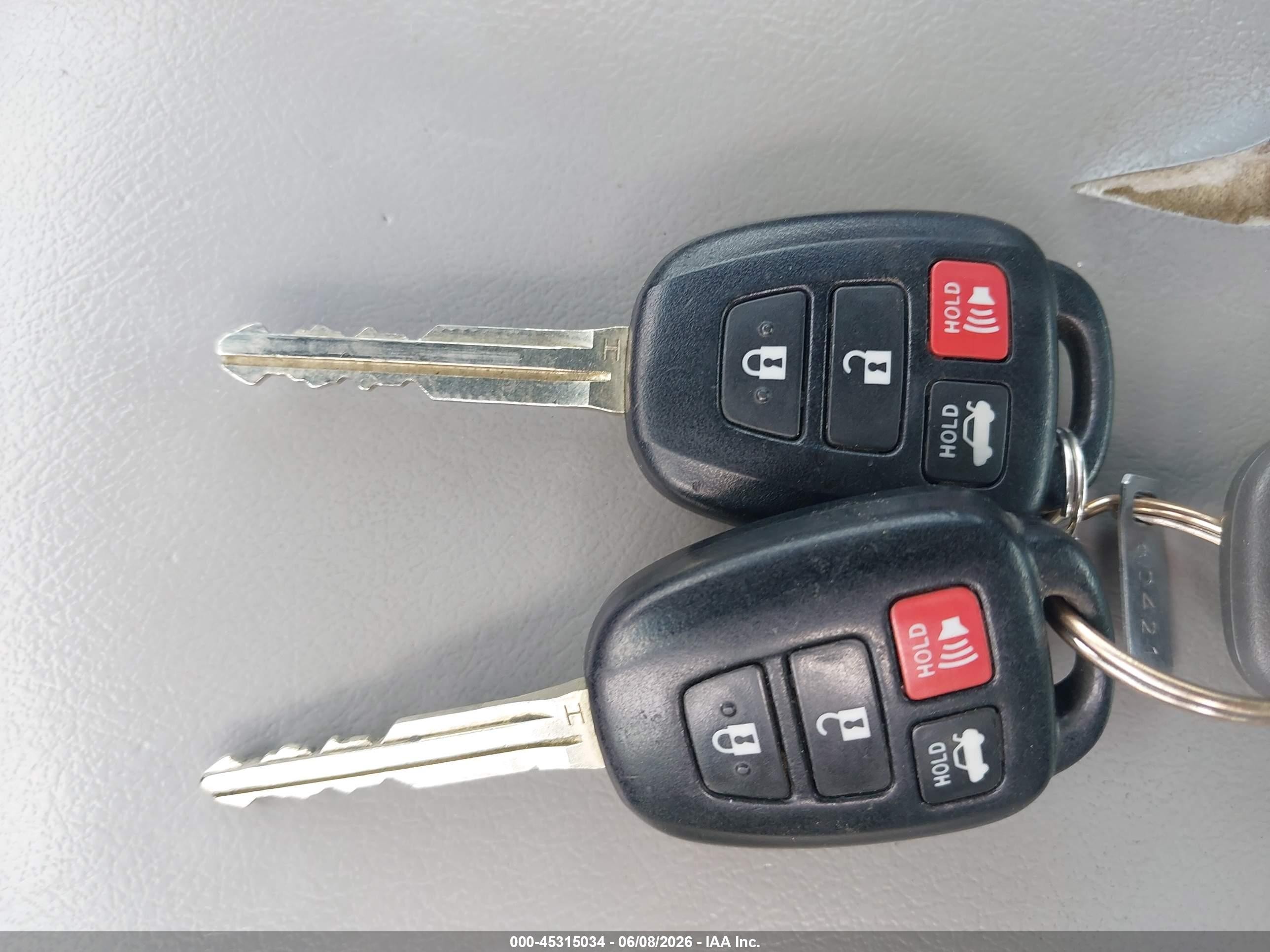 2015 Toyota Camry Se Красный vin: 4T1BF1FK4FU896578