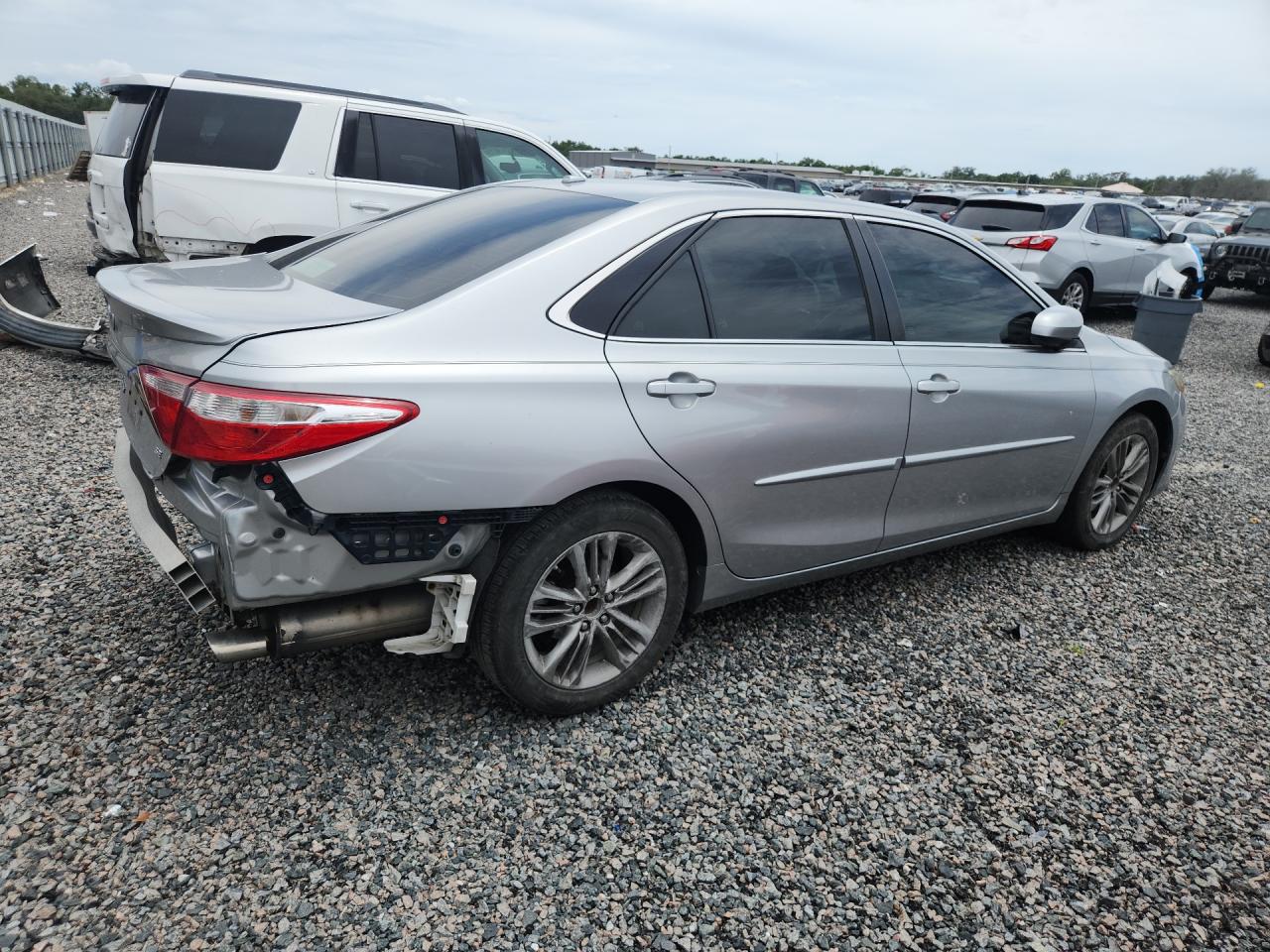2015 Toyota Camry Se Silver vin: 4T1BF1FK4FU908132