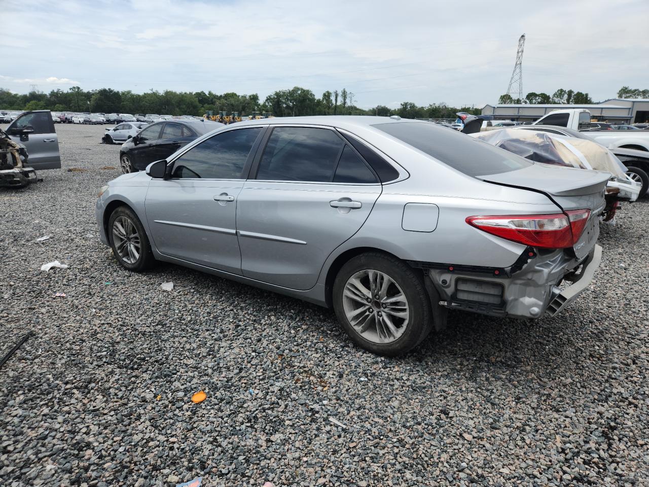 2015 Toyota Camry Se Silver vin: 4T1BF1FK4FU908132