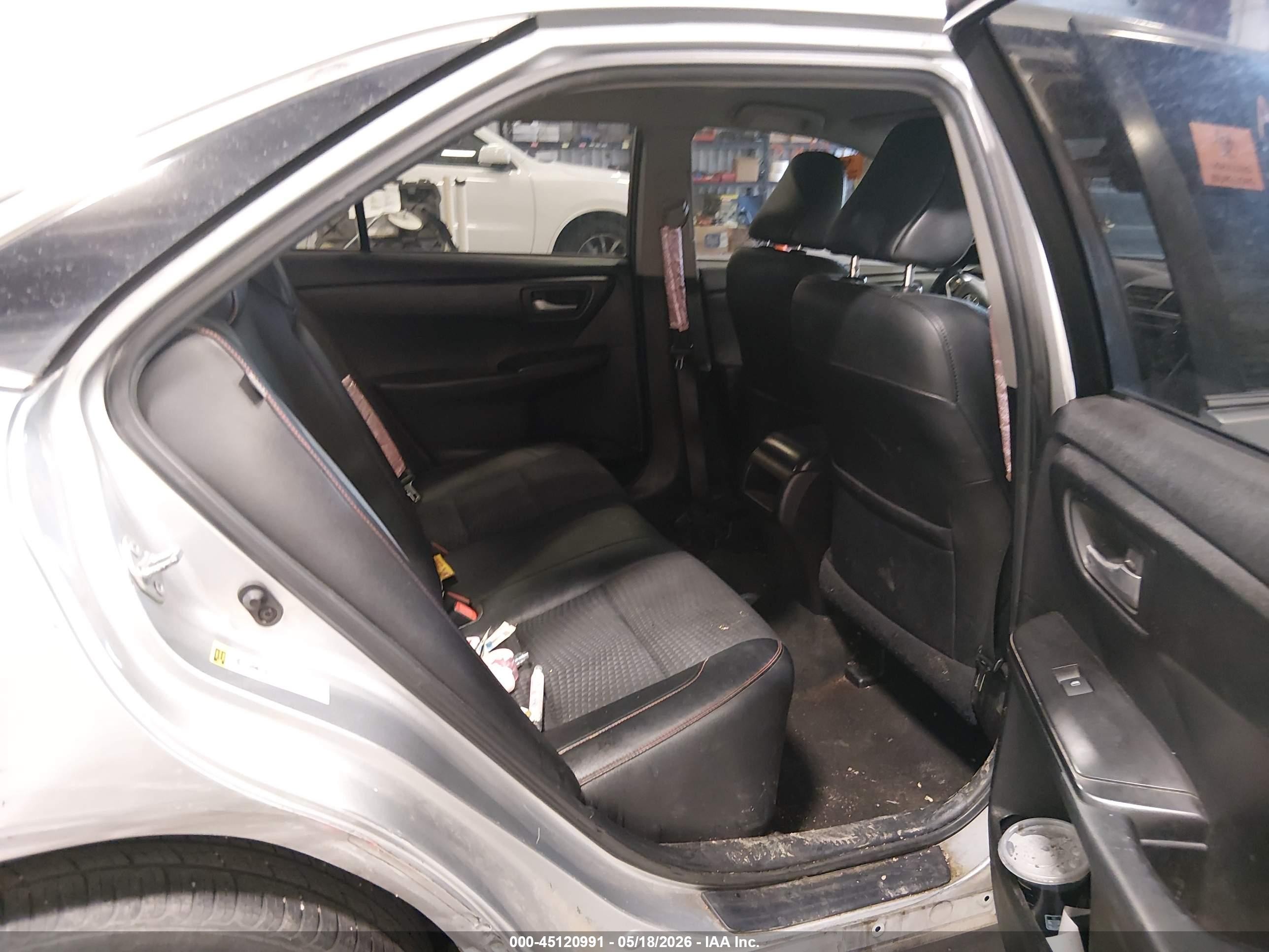 2015 Toyota Camry Se Silver vin: 4T1BF1FK4FU913265