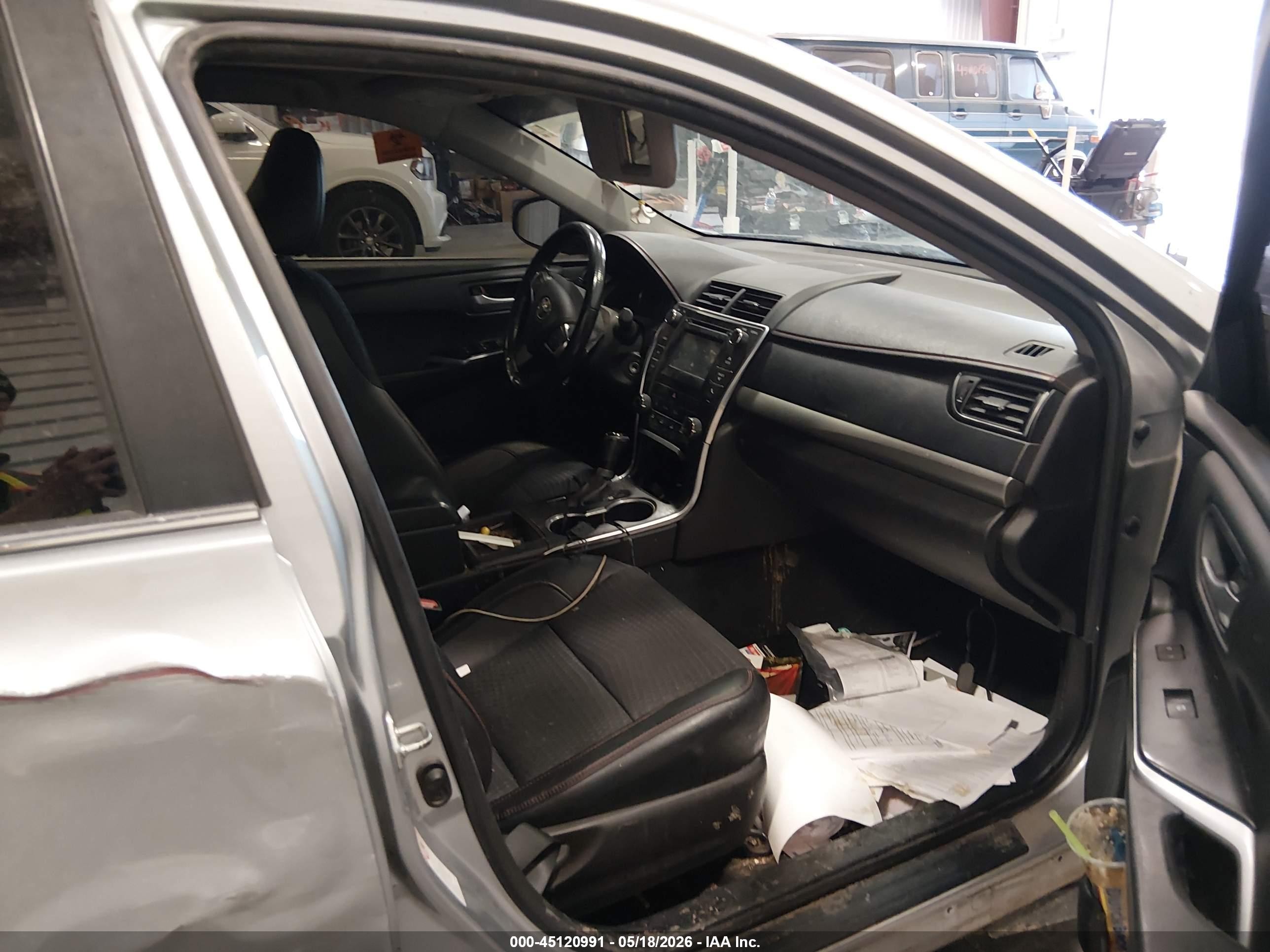 2015 Toyota Camry Se Silver vin: 4T1BF1FK4FU913265