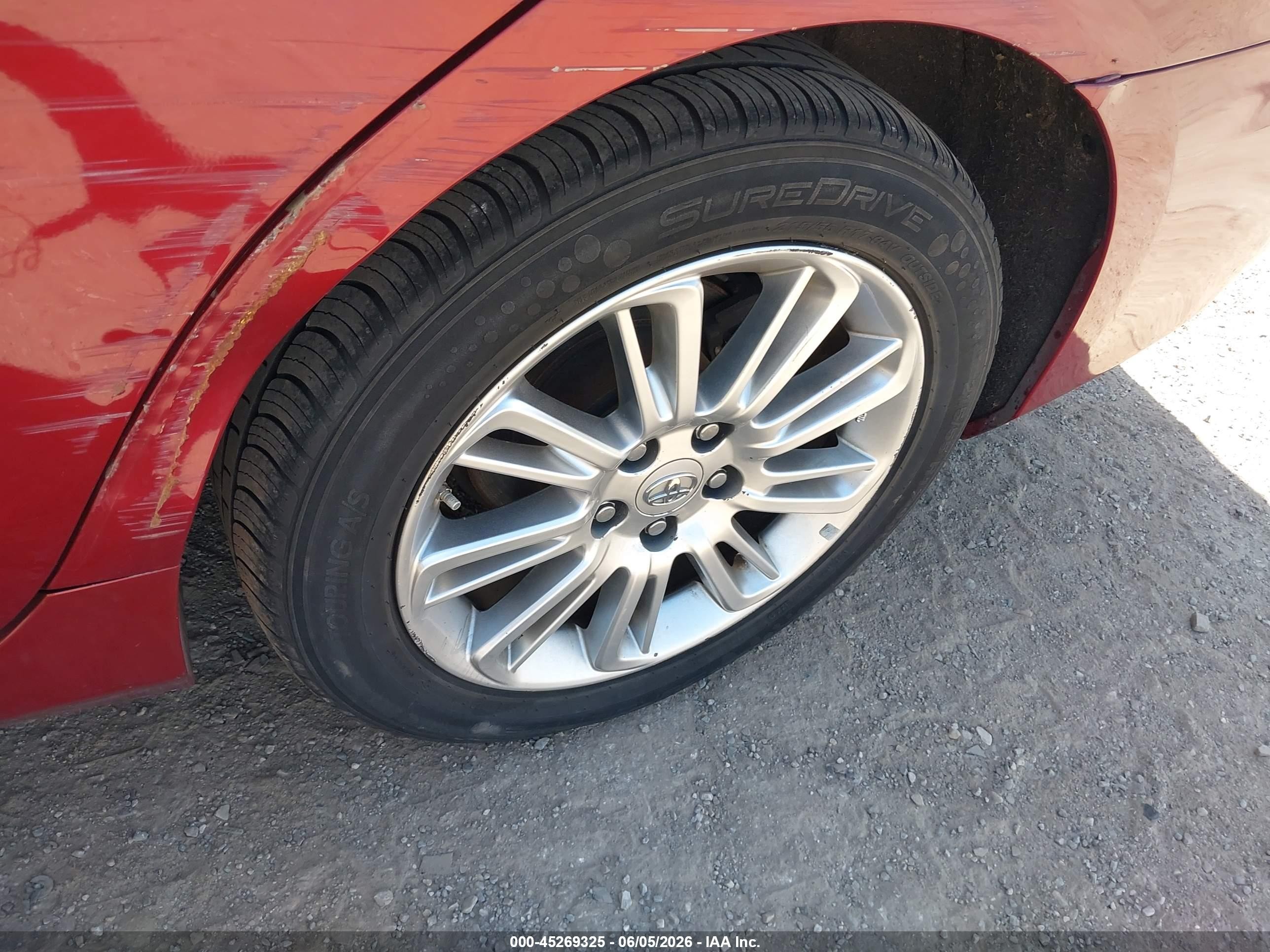 2015 Toyota Camry Le Burgundy vin: 4T1BF1FK4FU925285