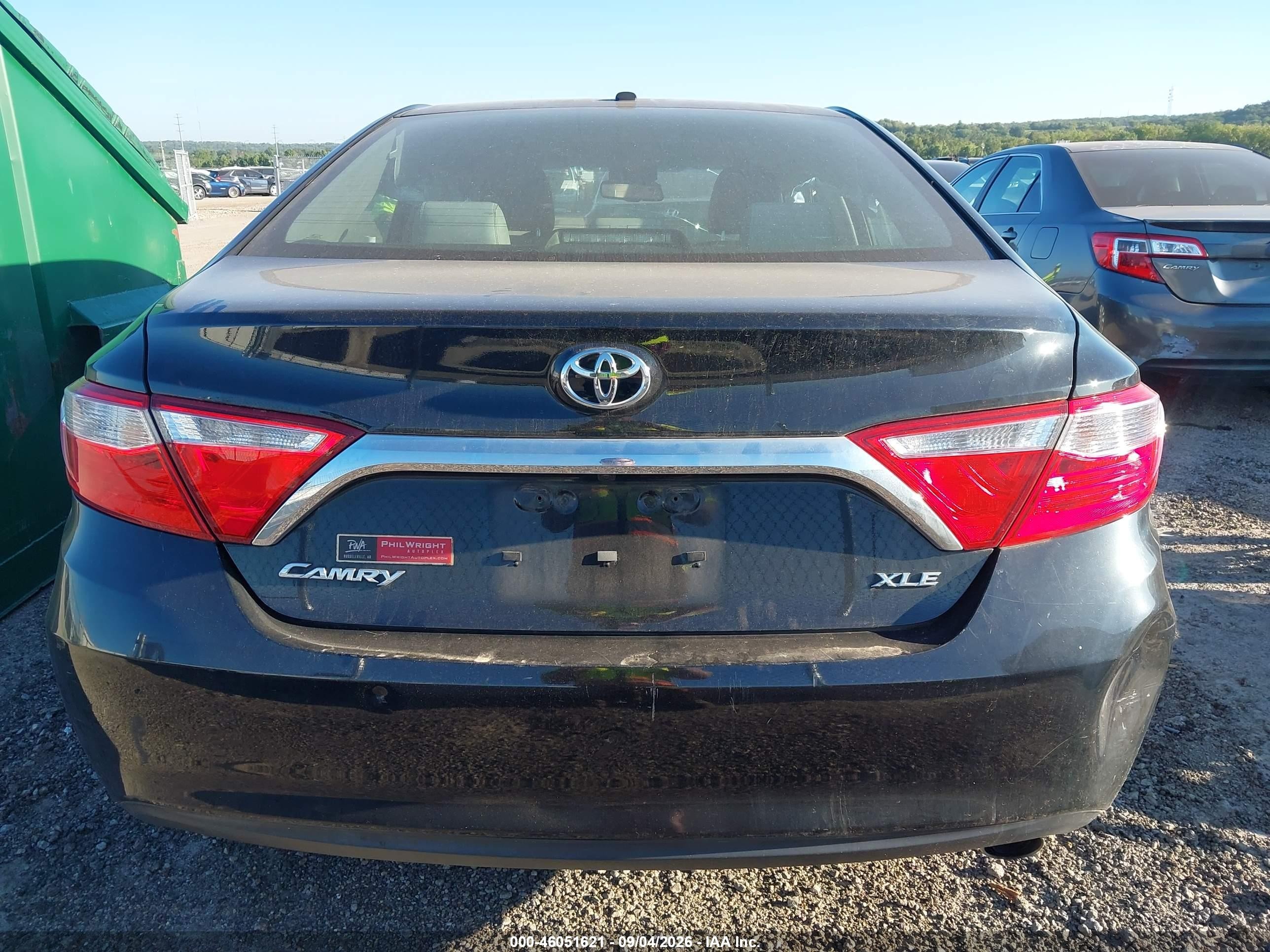 2015 Toyota Camry Xle Black vin: 4T1BF1FK4FU926713