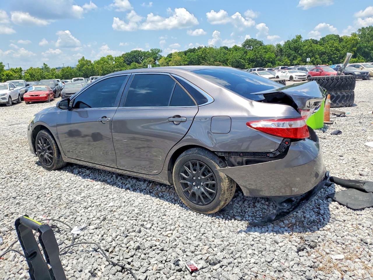 2015 Toyota Camry Le Charcoal vin: 4T1BF1FK4FU931488