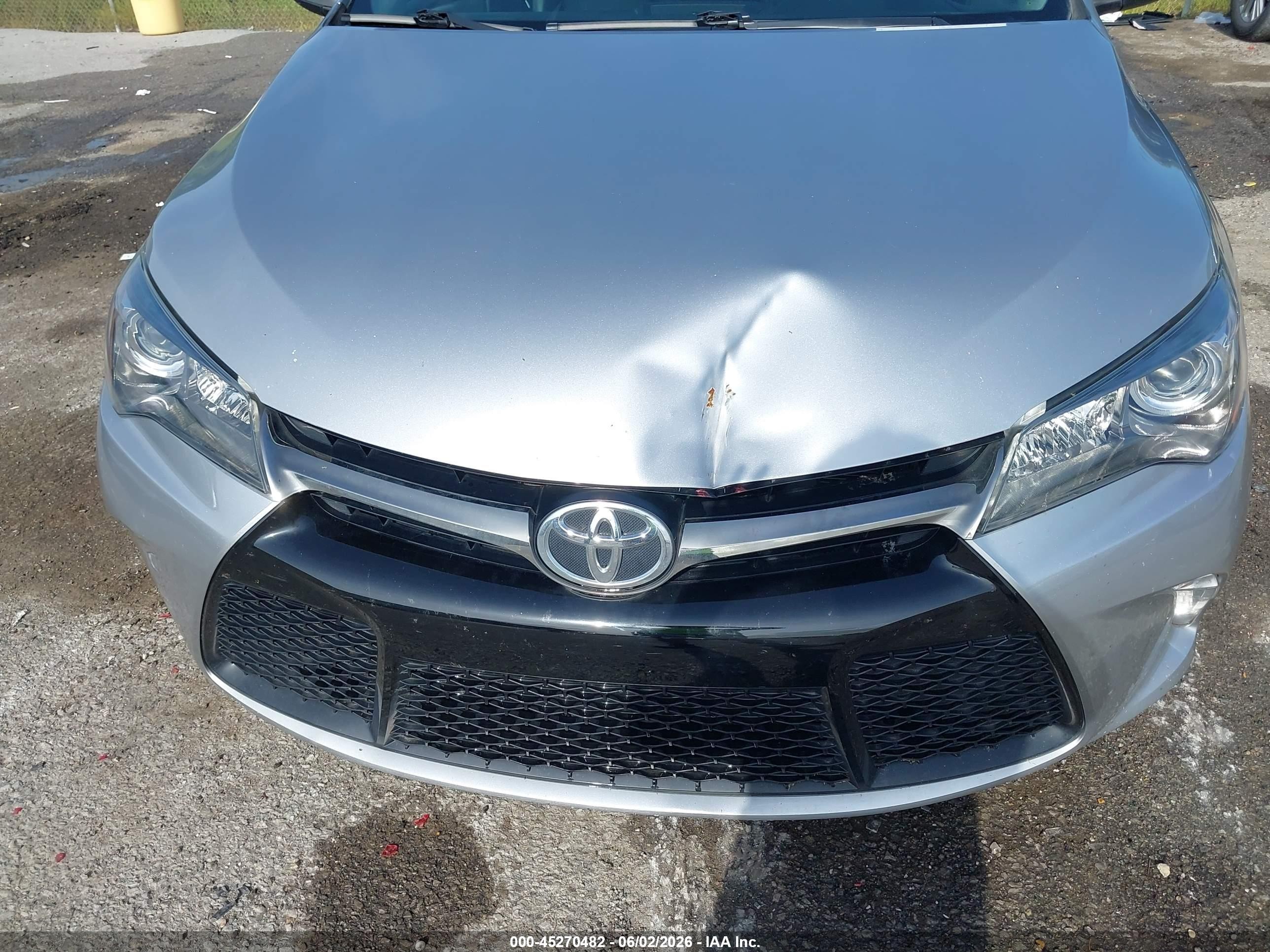 2015 Toyota Camry Se Silver vin: 4T1BF1FK4FU936111
