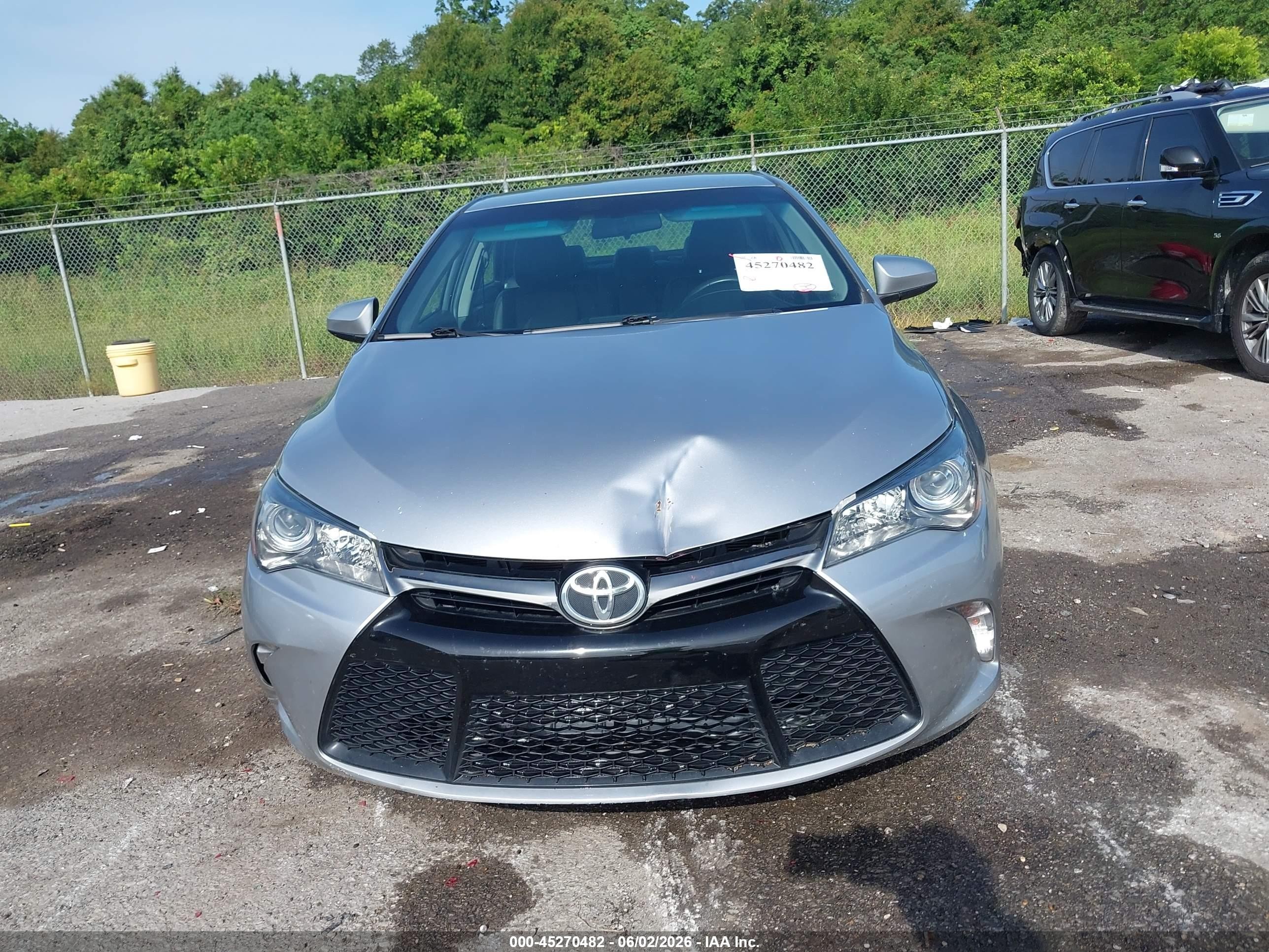 2015 Toyota Camry Se Silver vin: 4T1BF1FK4FU936111