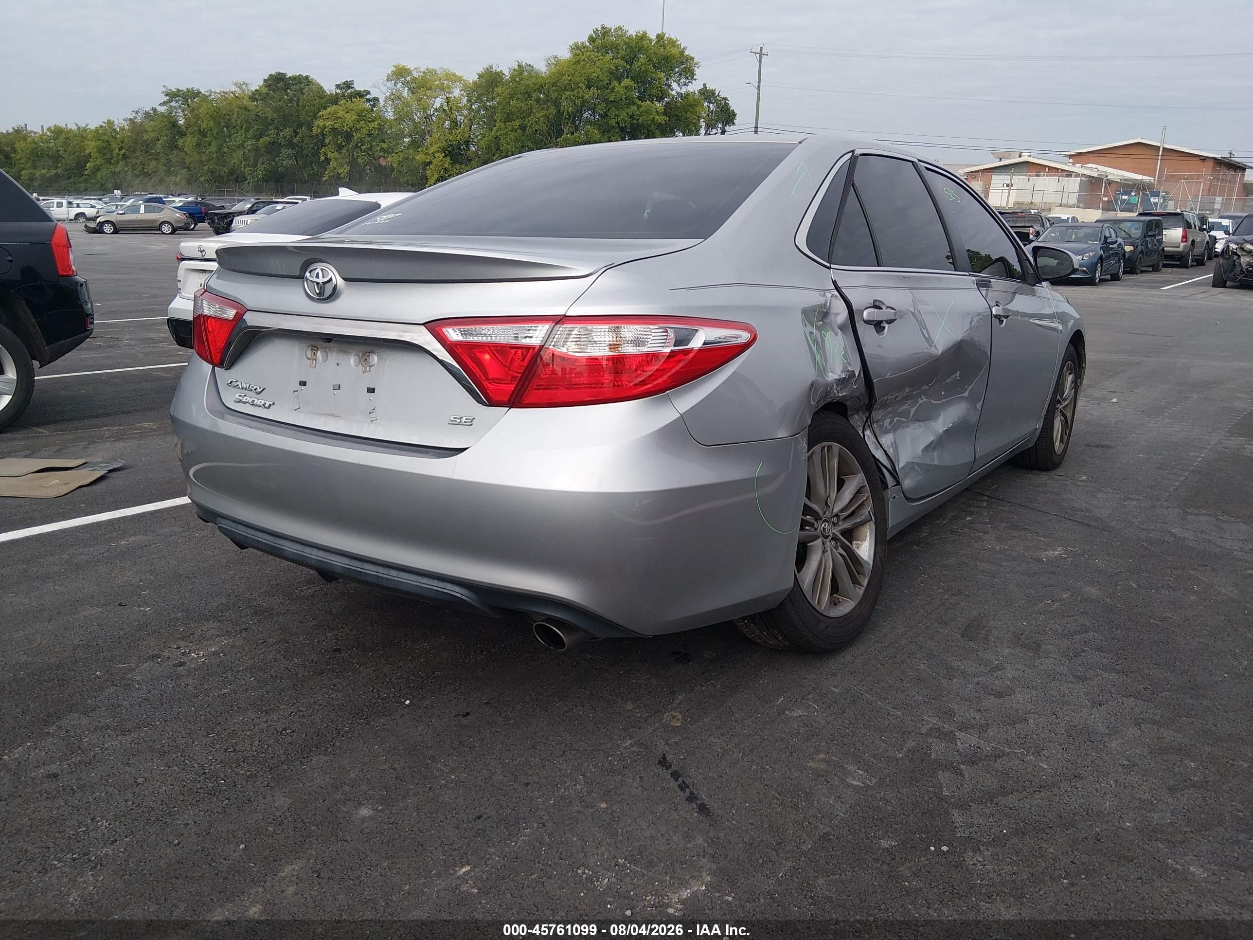 2015 Toyota Camry Se Gray vin: 4T1BF1FK4FU941213