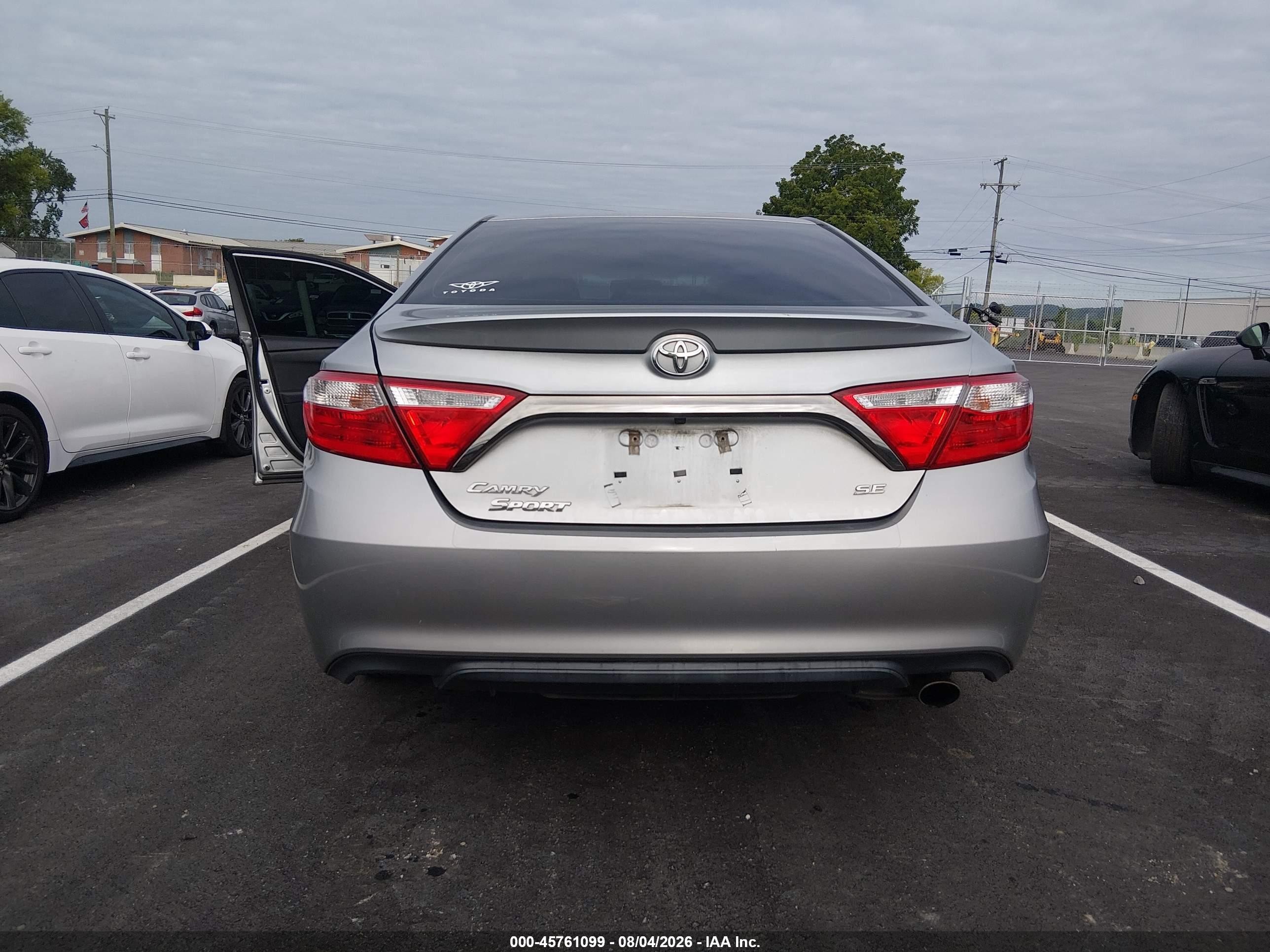 2015 Toyota Camry Se Gray vin: 4T1BF1FK4FU941213