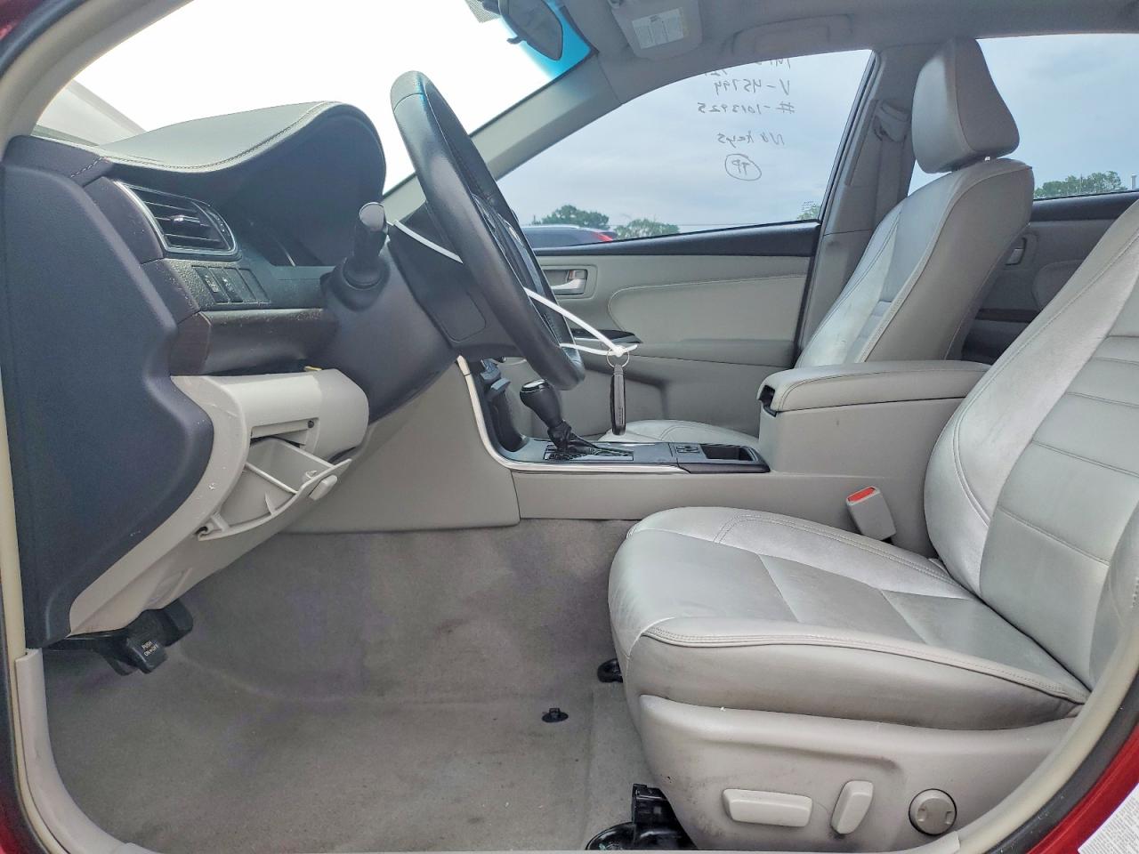 2015 Toyota Camry Xle Red vin: 4T1BF1FK4FU945794
