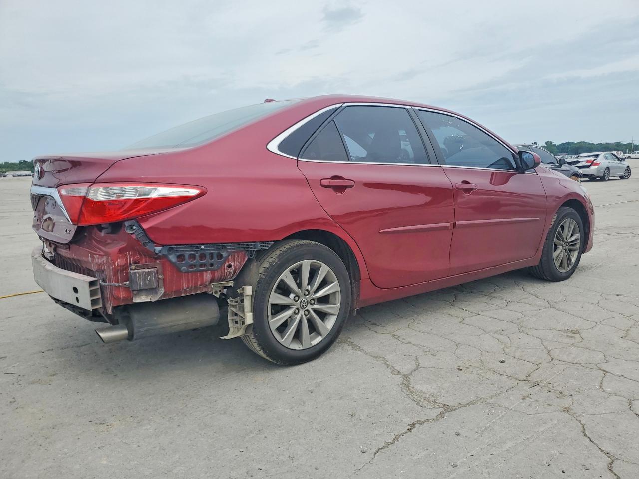 2015 Toyota Camry Xle Red vin: 4T1BF1FK4FU945794