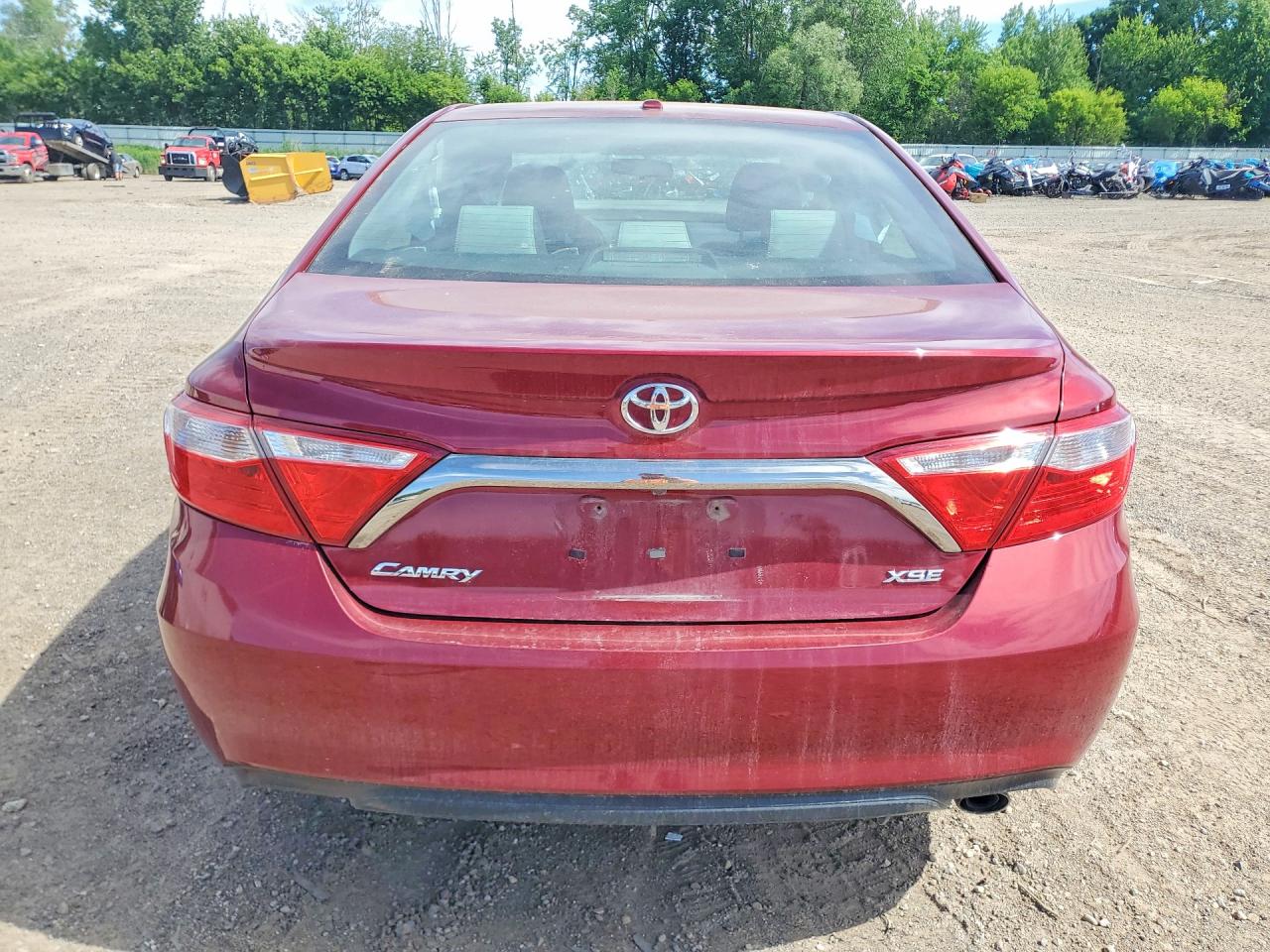2015 Toyota Camry Xse Красный vin: 4T1BF1FK4FU946010