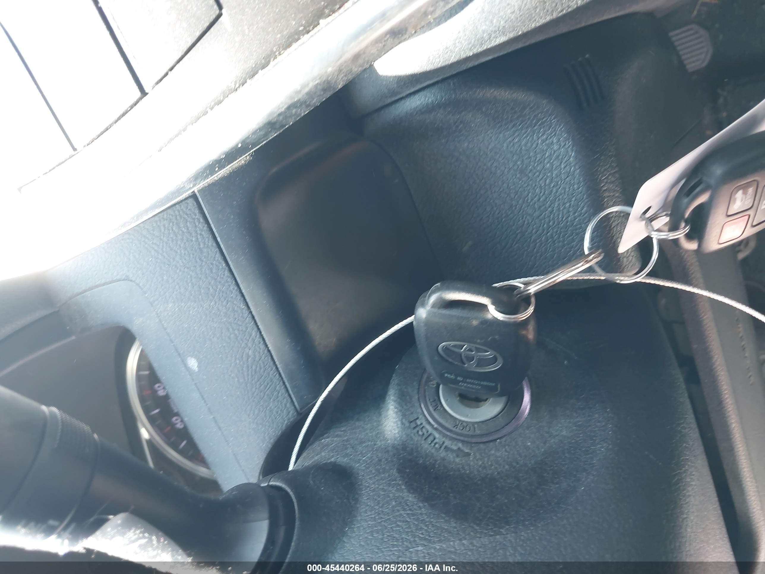 2015 Toyota Camry Se Blue vin: 4T1BF1FK4FU990301