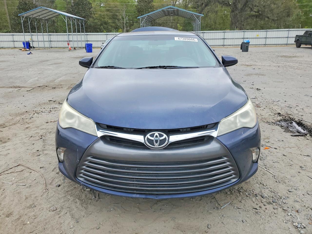 2015 Toyota Camry Le Blue vin: 4T1BF1FK4FU993229