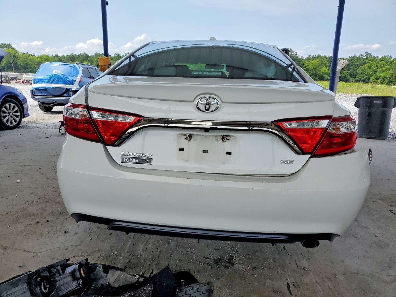 2016 Toyota Camry Se White vin: 4T1BF1FK4GU147667