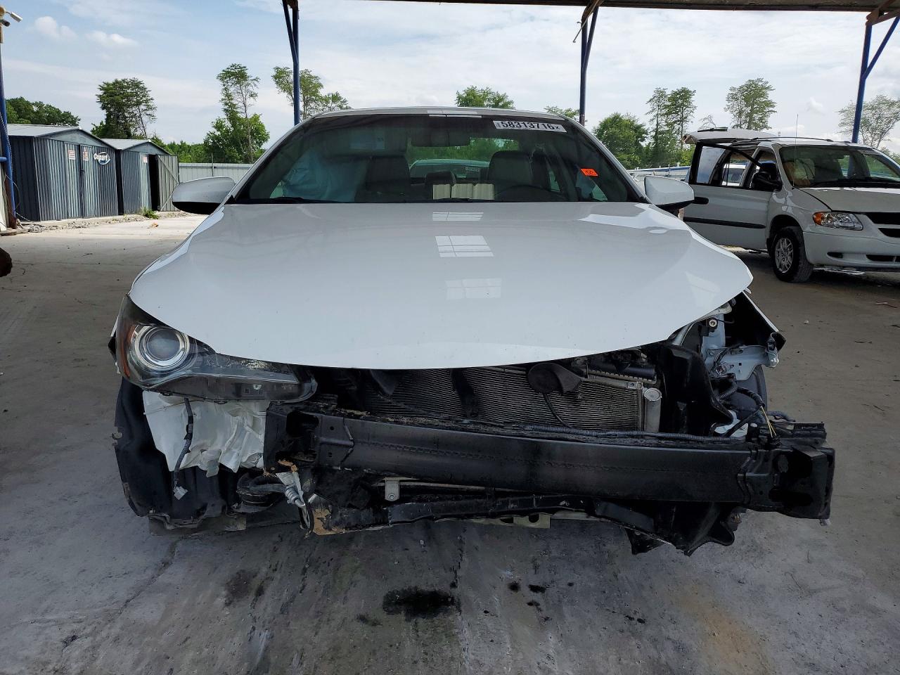 2016 Toyota Camry Se White vin: 4T1BF1FK4GU147667