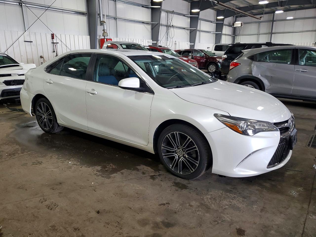 2016 Toyota Camry Special Edition Белый vin: 4T1BF1FK4GU181222