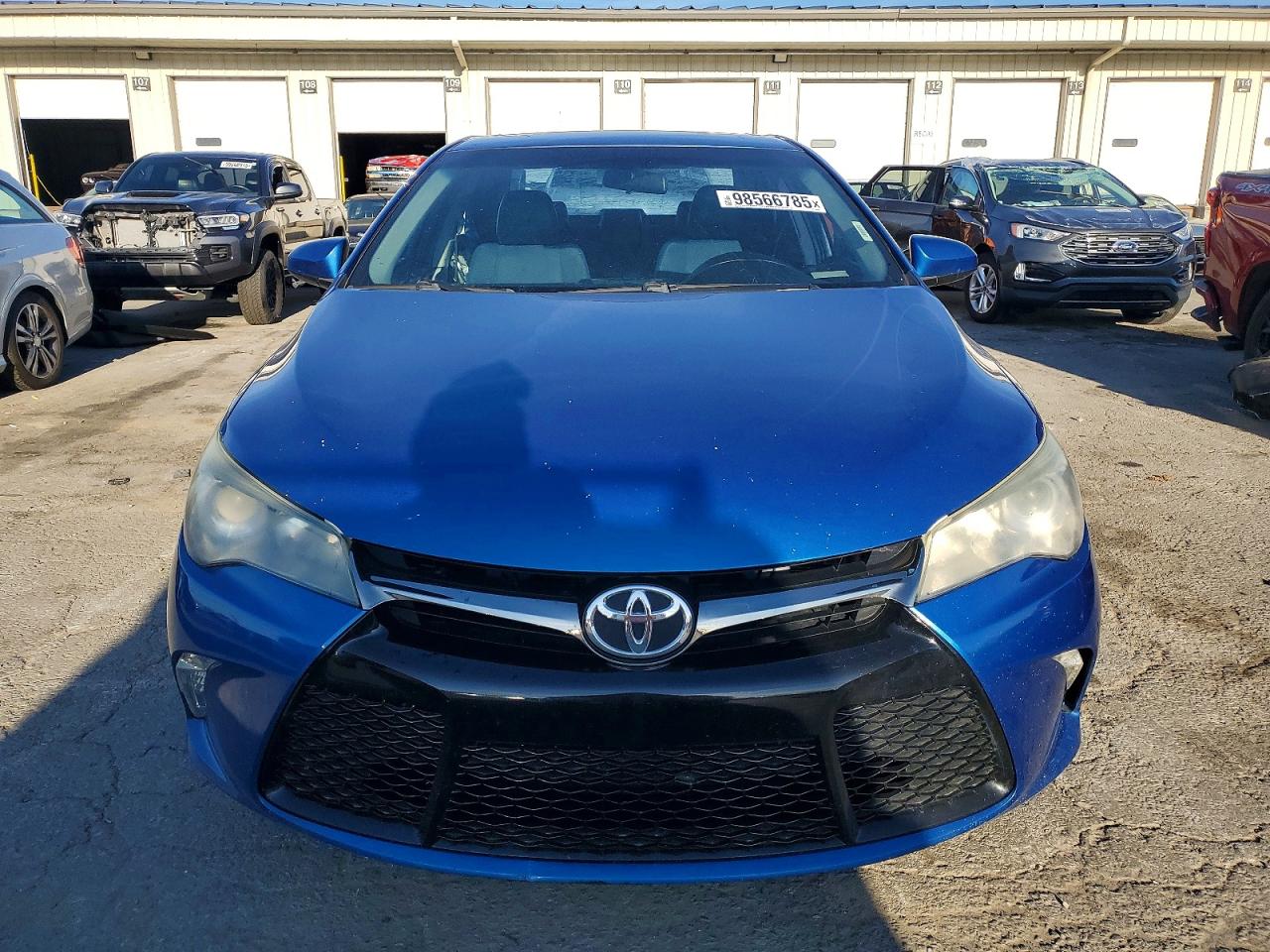 2016 Toyota Camry Le Blue vin: 4T1BF1FK4GU521274