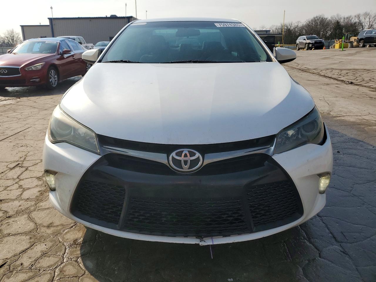 2016 Toyota Camry Le White vin: 4T1BF1FK4GU547891