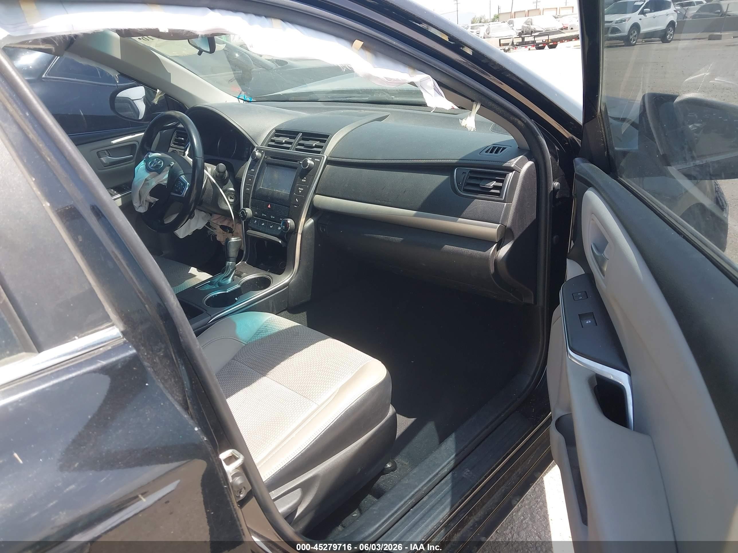 2016 Toyota Camry Se Black vin: 4T1BF1FK4GU582429