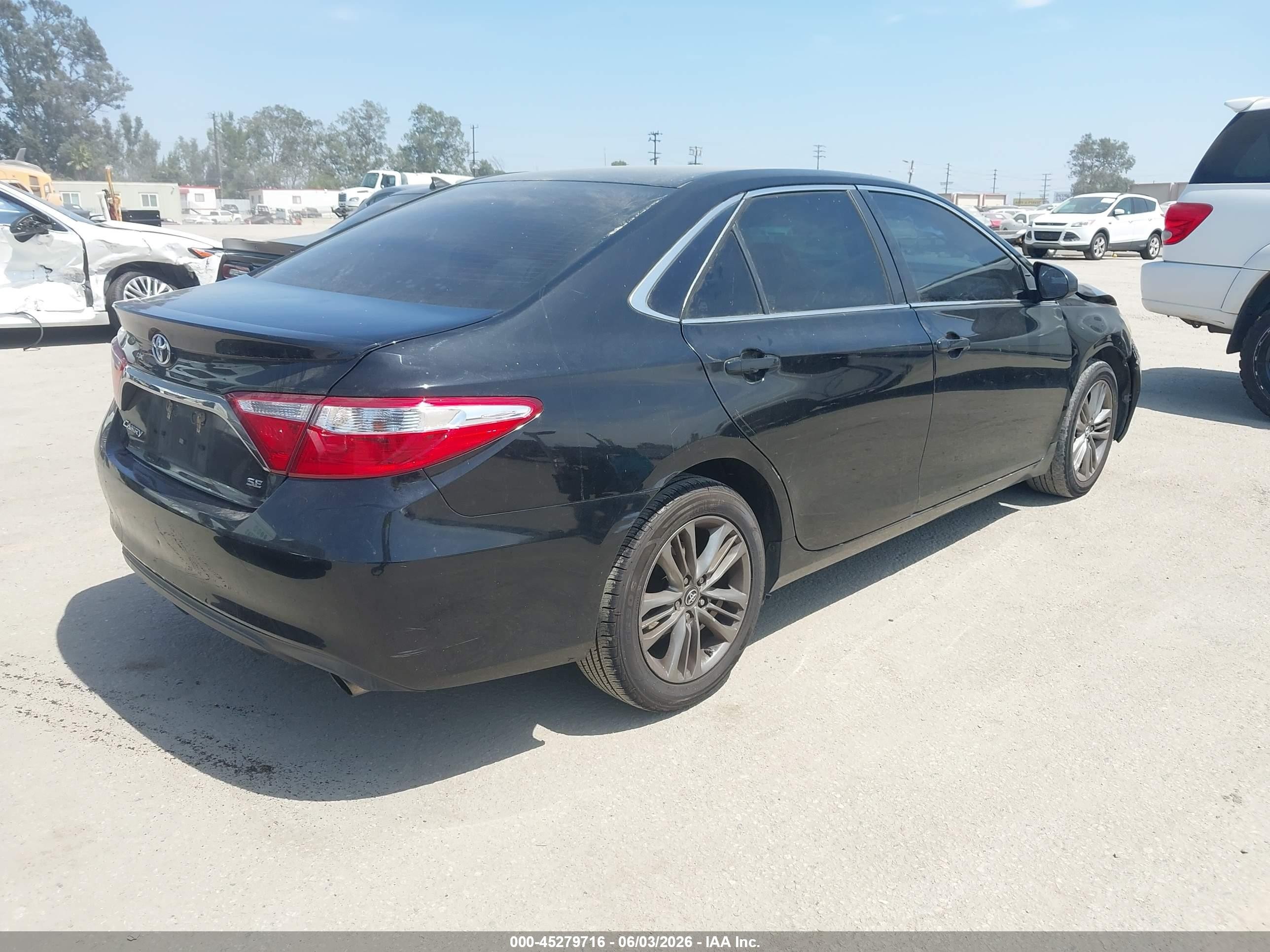2016 Toyota Camry Se Black vin: 4T1BF1FK4GU582429