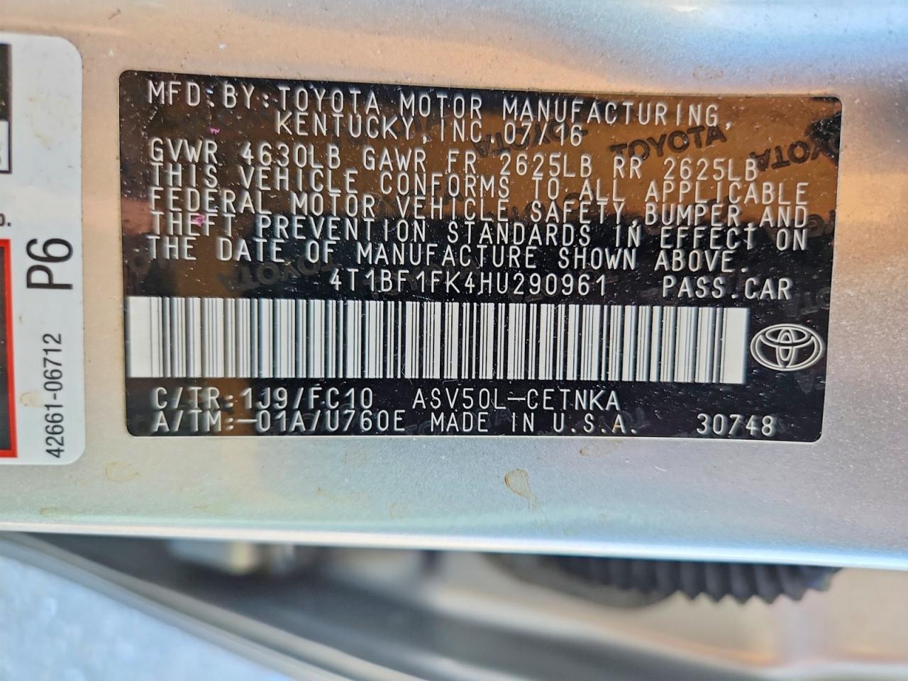 2017 Toyota Camry Le Серебряный vin: 4T1BF1FK4HU290961