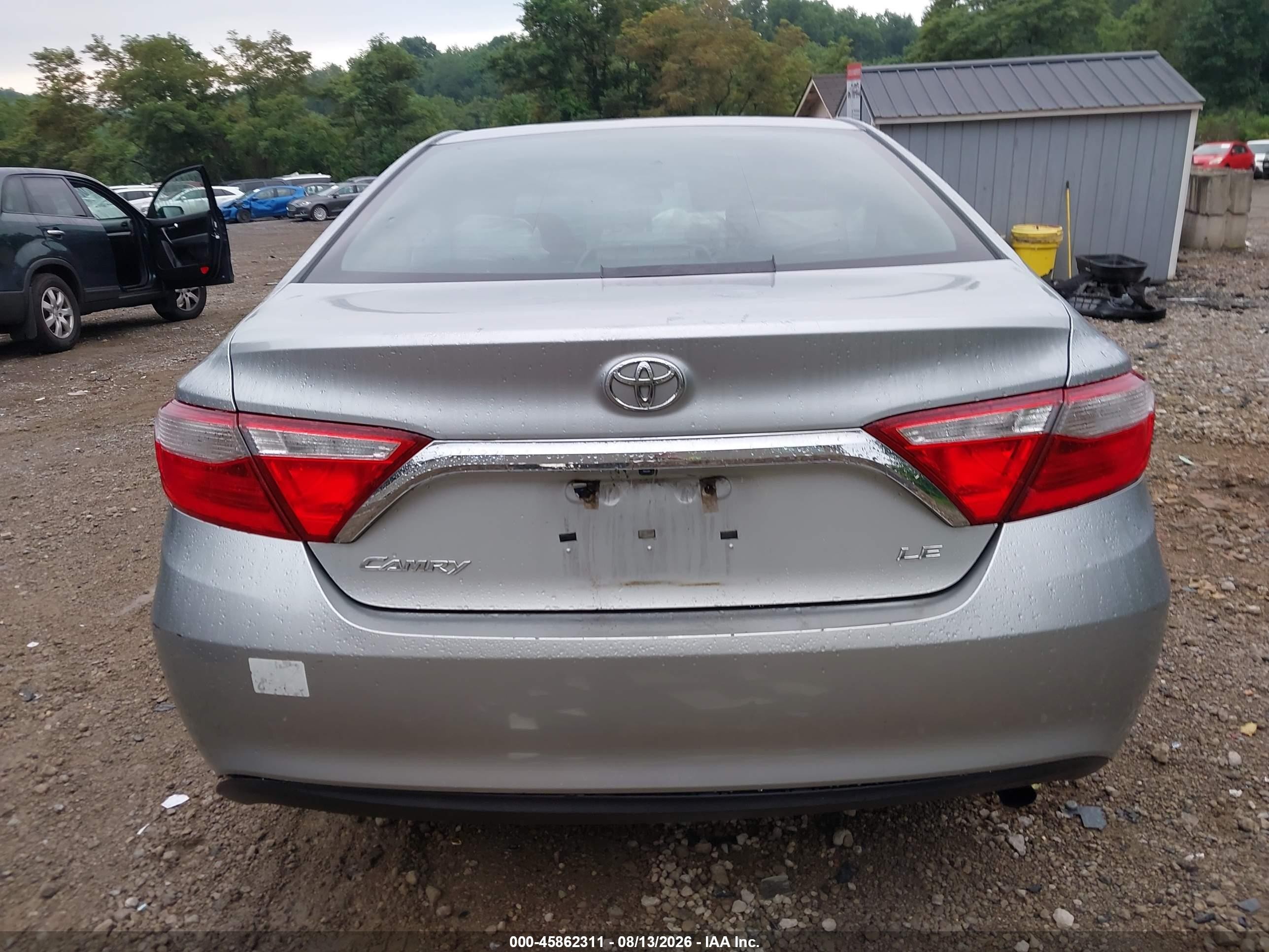 2017 Toyota Camry Le Silver vin: 4T1BF1FK4HU635096