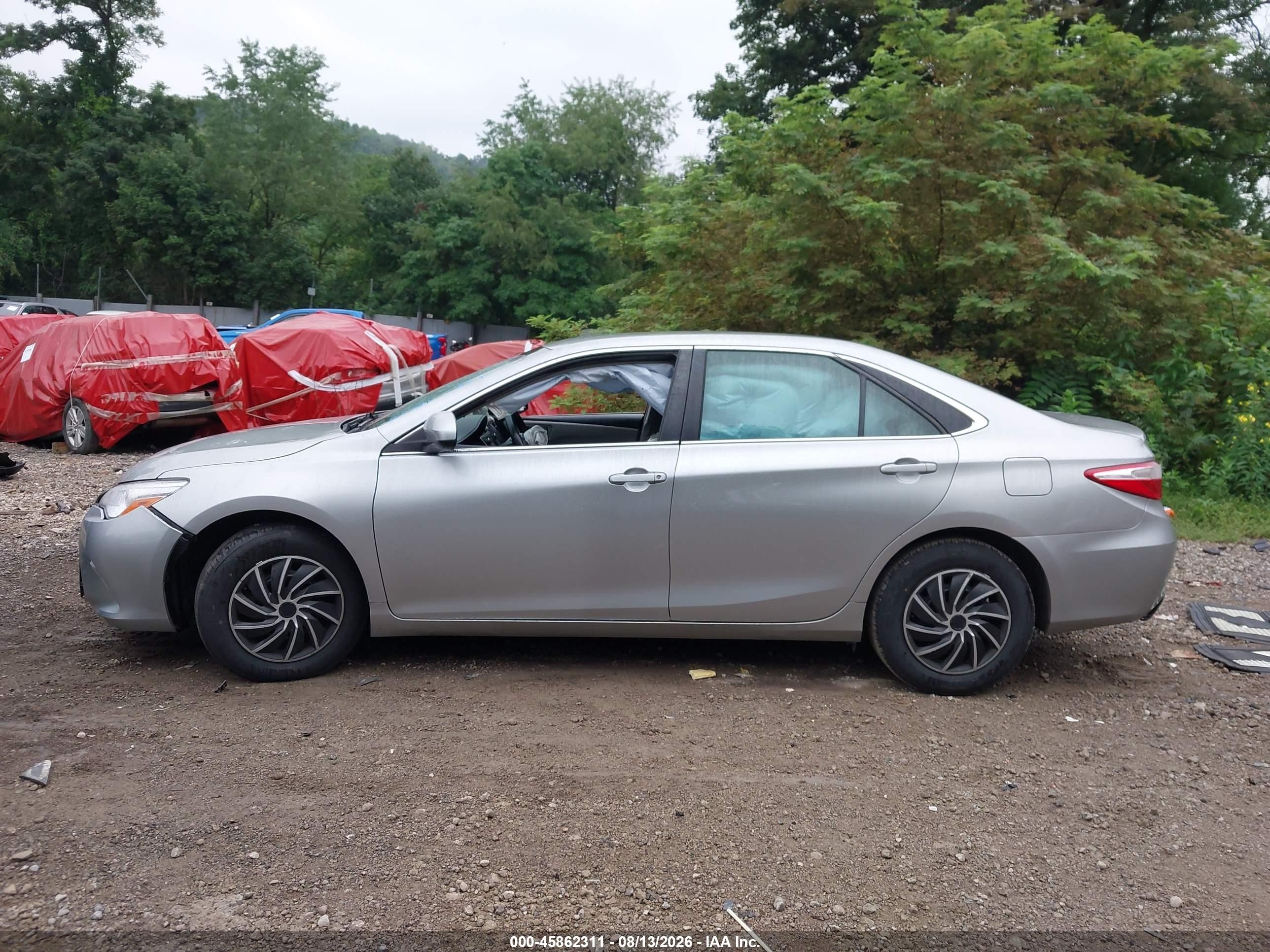 2017 Toyota Camry Le Silver vin: 4T1BF1FK4HU635096