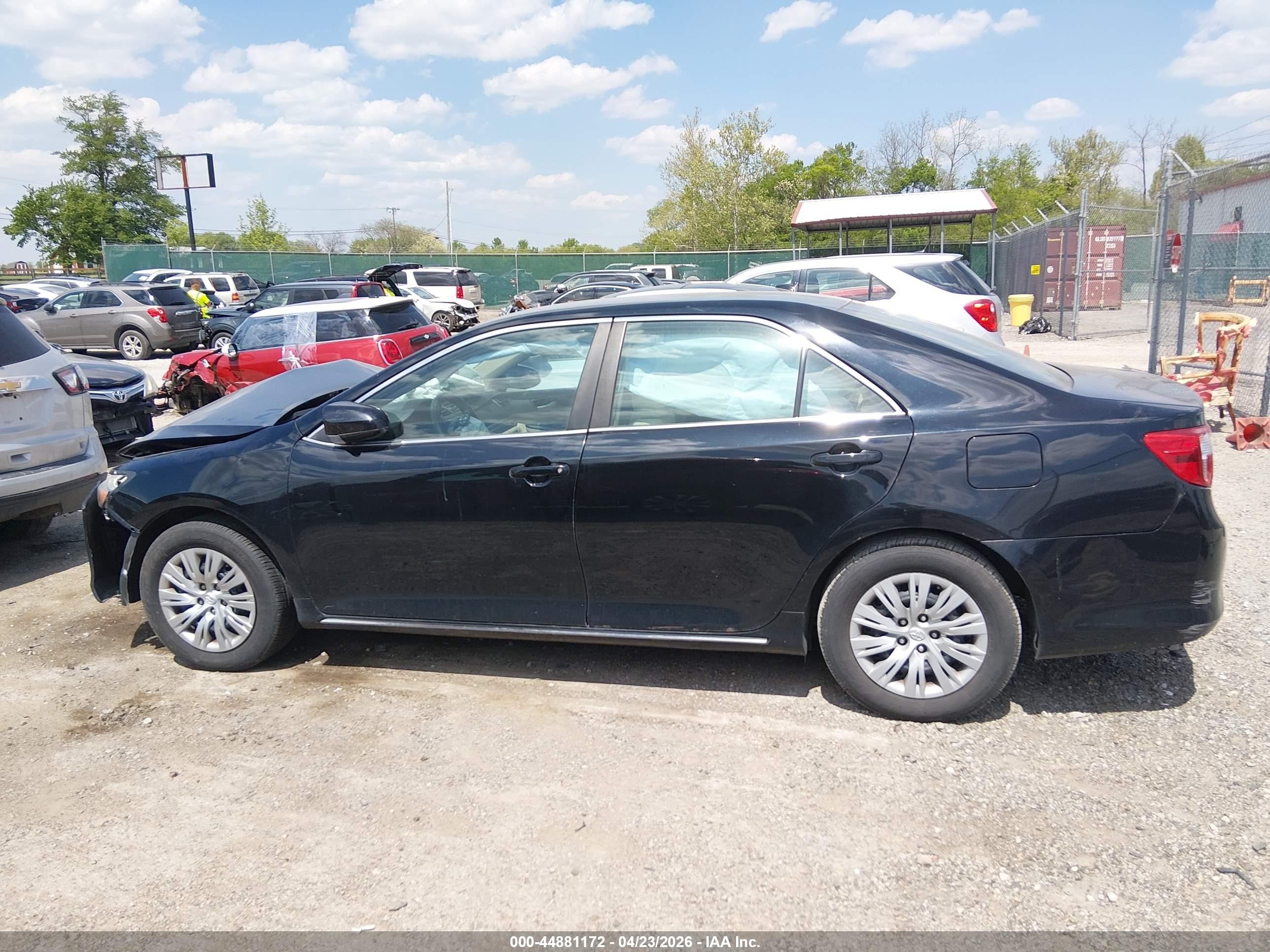 2012 Toyota Camry Le Black vin: 4T1BF1FK5CU012224